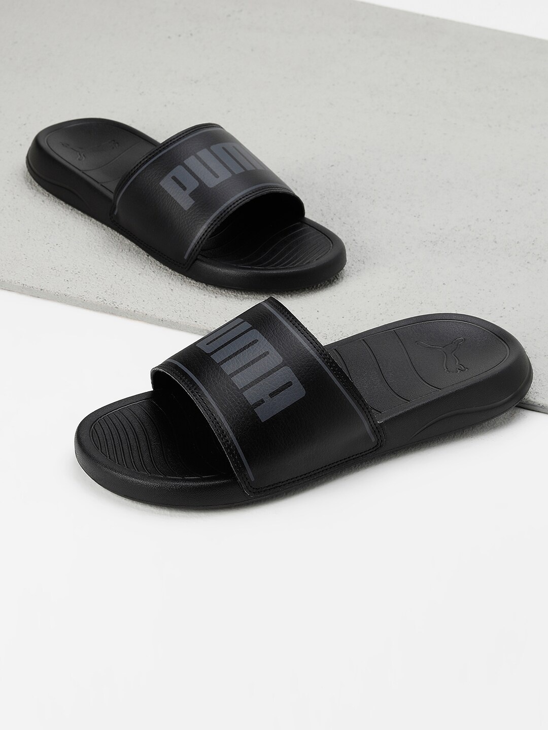 

Puma Slide Max Brand Logo Printed Sliders, Black