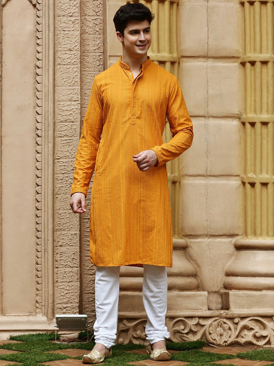 

Sanwara Men Embroidered Chikankari Cotton Kurta, Yellow