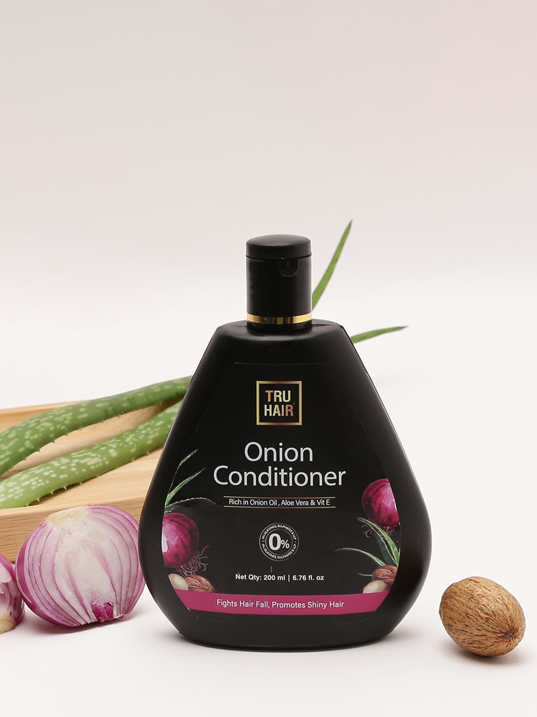 

TRU HAIR Onion Conditioner with Aloe Vera & Vitamin E - 200ml, Black