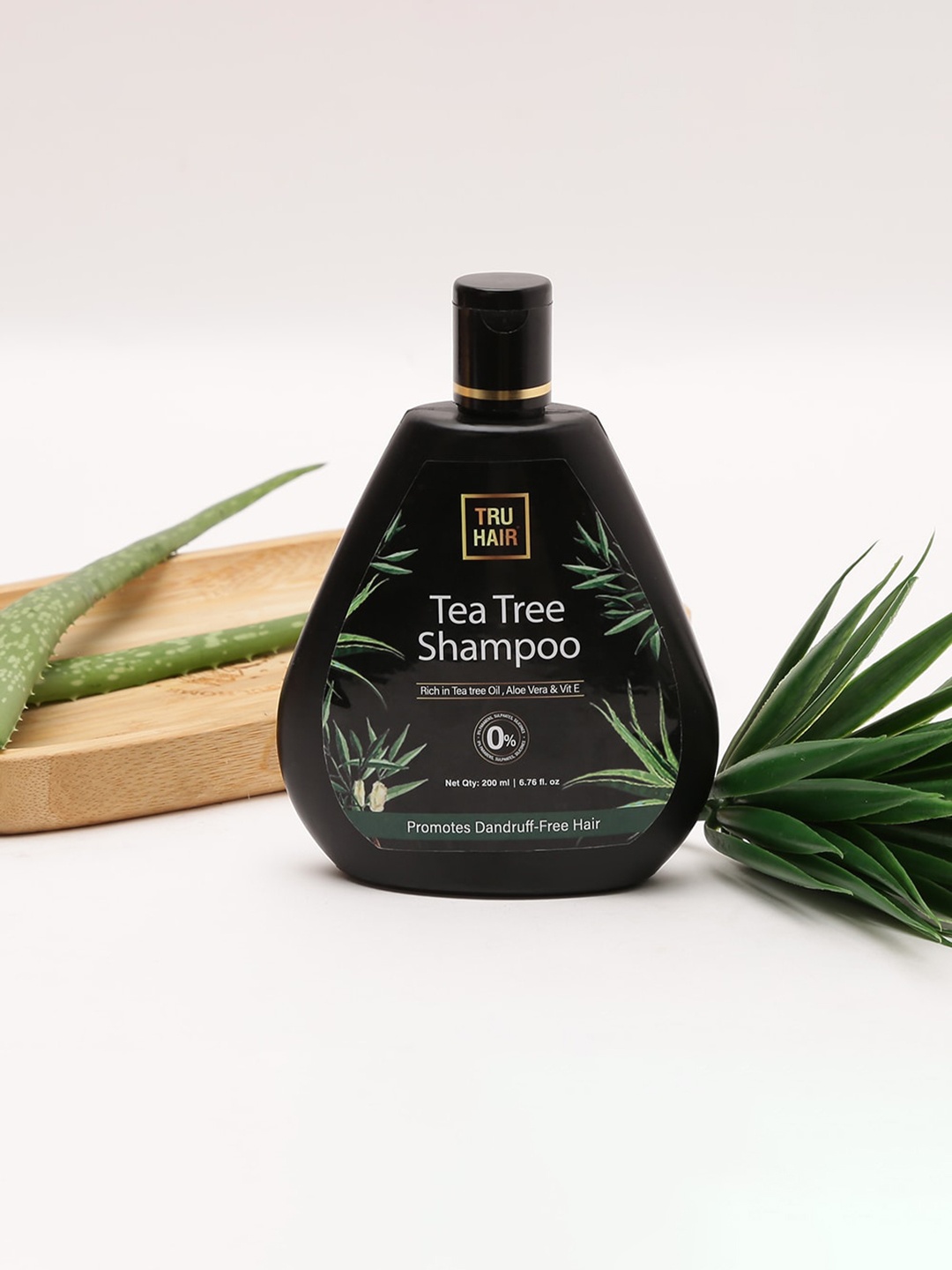 

TRU HAIR Tea Tree Shampoo with Aloe Vera & Vitamin E - 200ml, Black