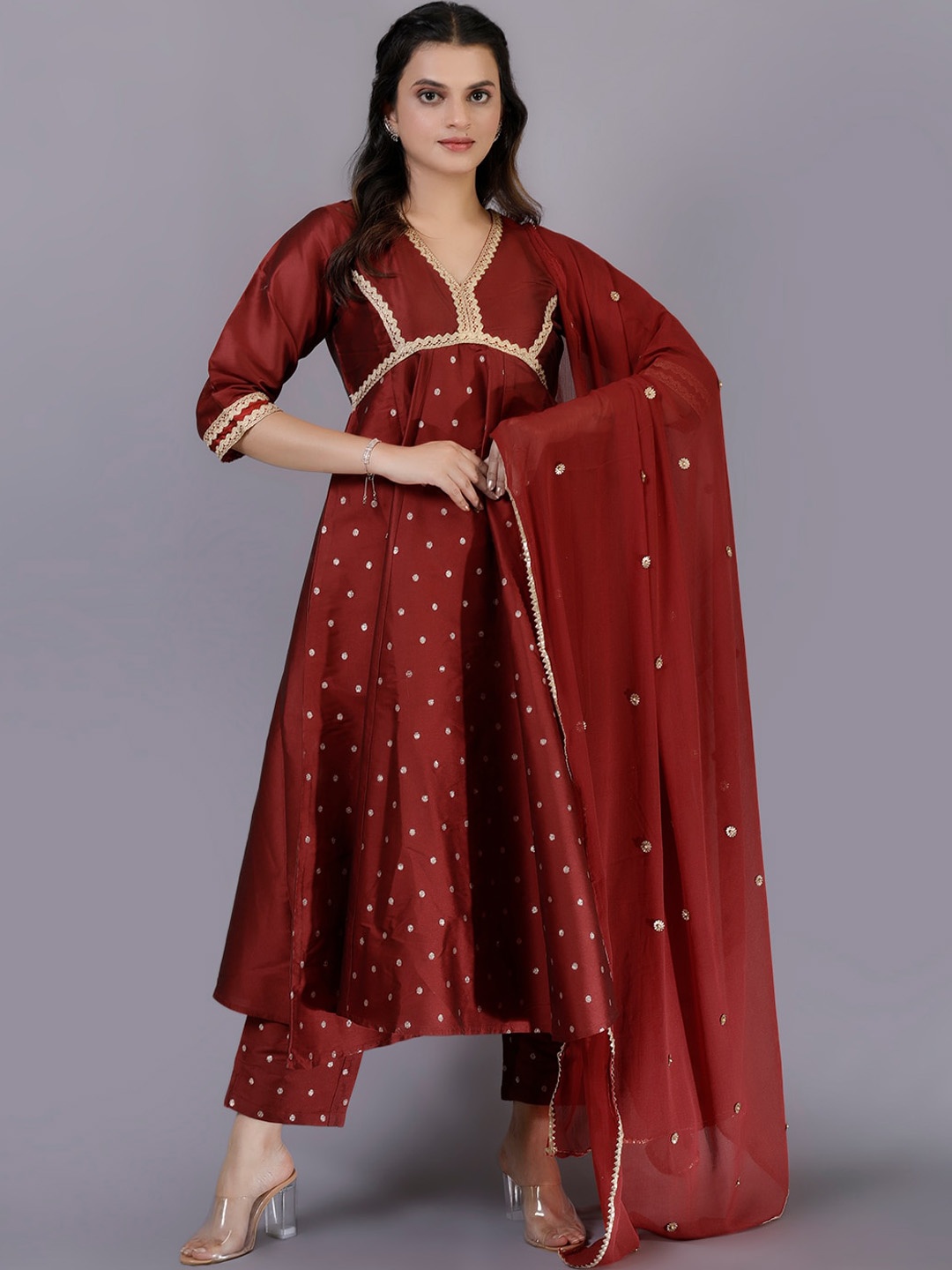 

V TRADITION Women Printed Kurta With Trousers & Dupatta, Maroon