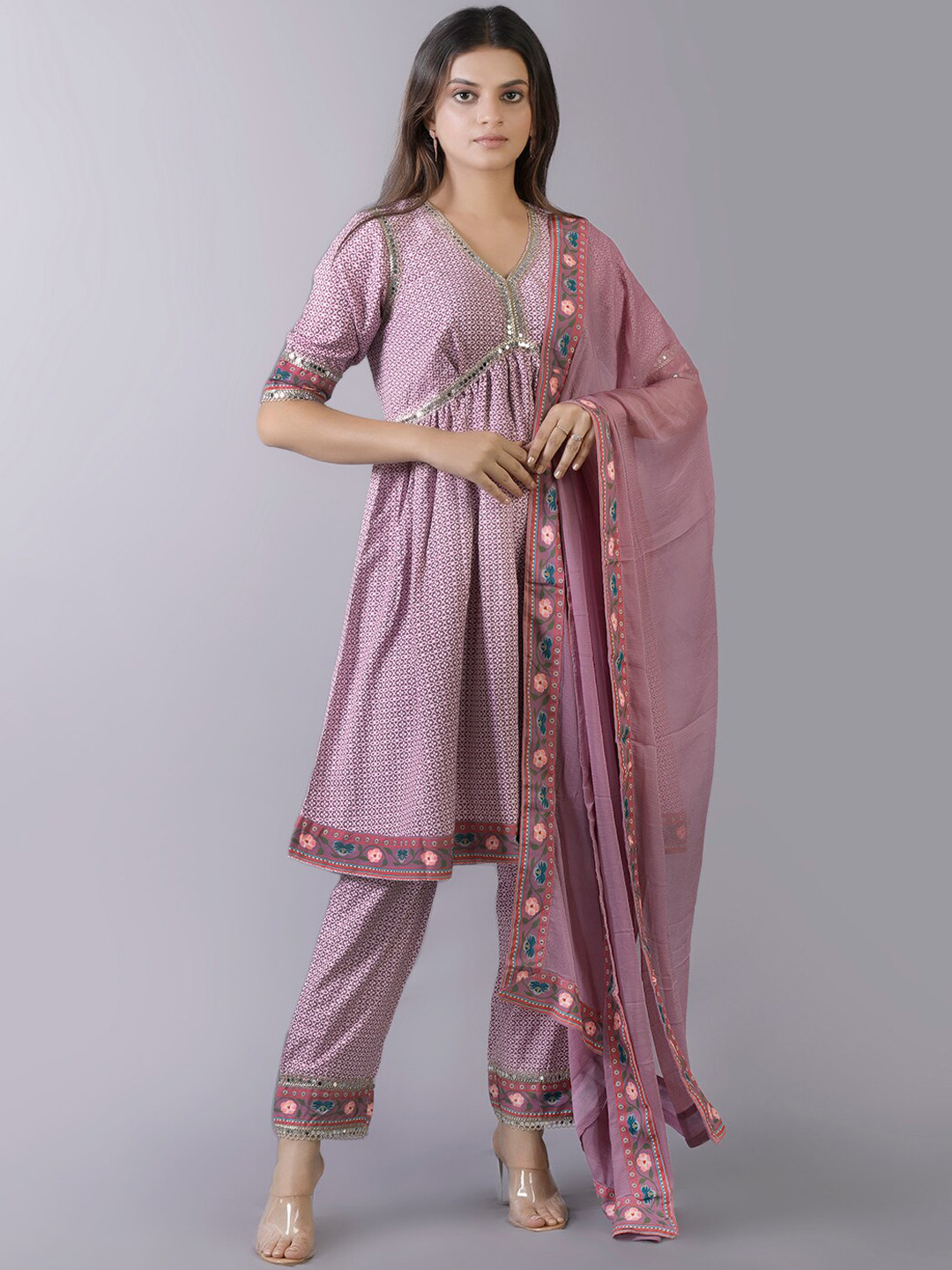 

V TRADITION Women Printed Kurta With Trousers & Dupatta, Purple