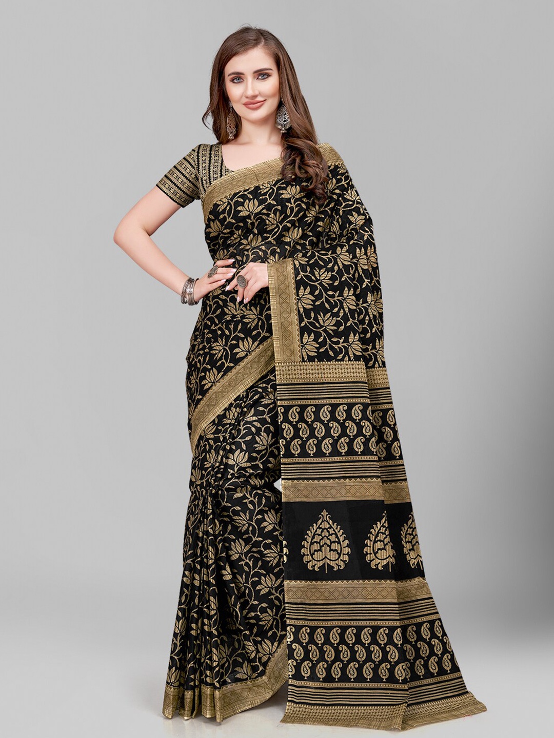 

RATAN Floral Printed Pure Cotton Saree, Black
