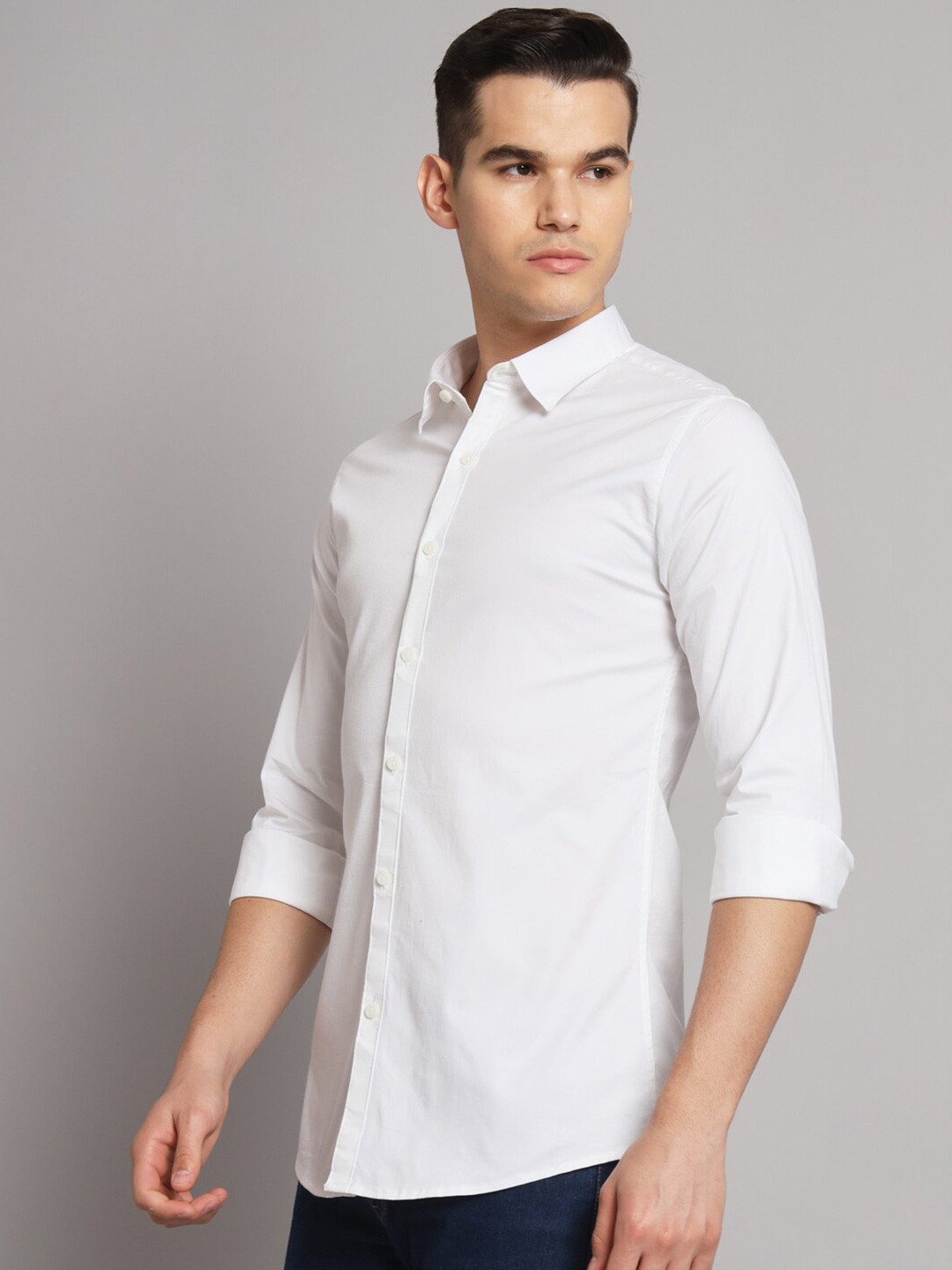 

Harvard White Slim Fit Spread Collar Casual Shirt