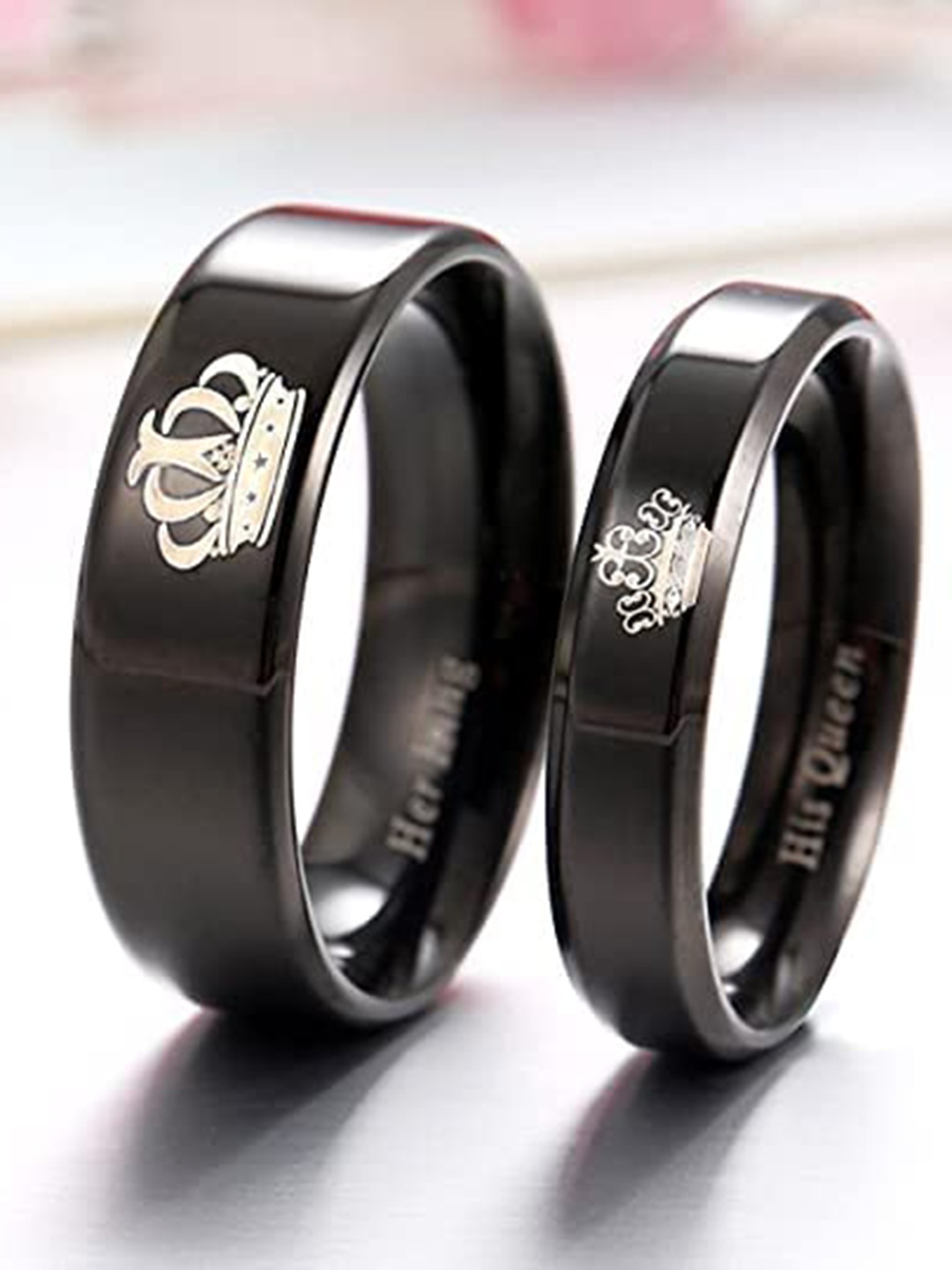 

VIEN Set Of 2 Stainless King & Queen Rings, Black