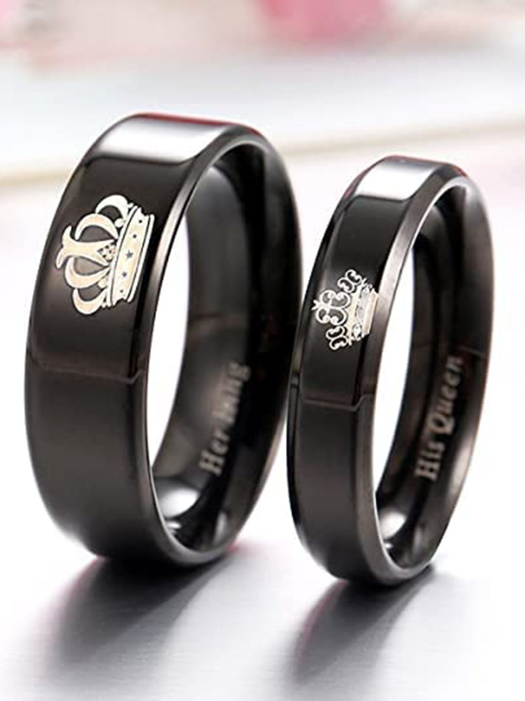 

VIEN Set Of 2 King & Queen Stainless Steel Couple Rings, Black