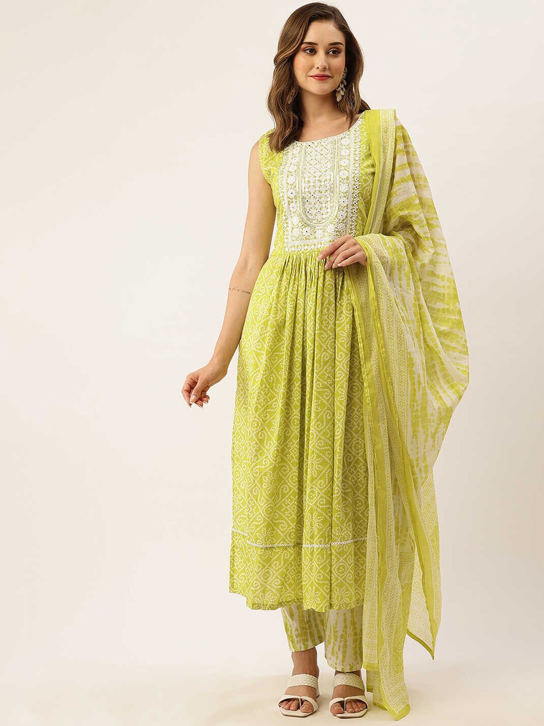 

ZOLA Bandhani Printed Regular Pure Cotton Kurta With Trousers & Dupatta, Lime green