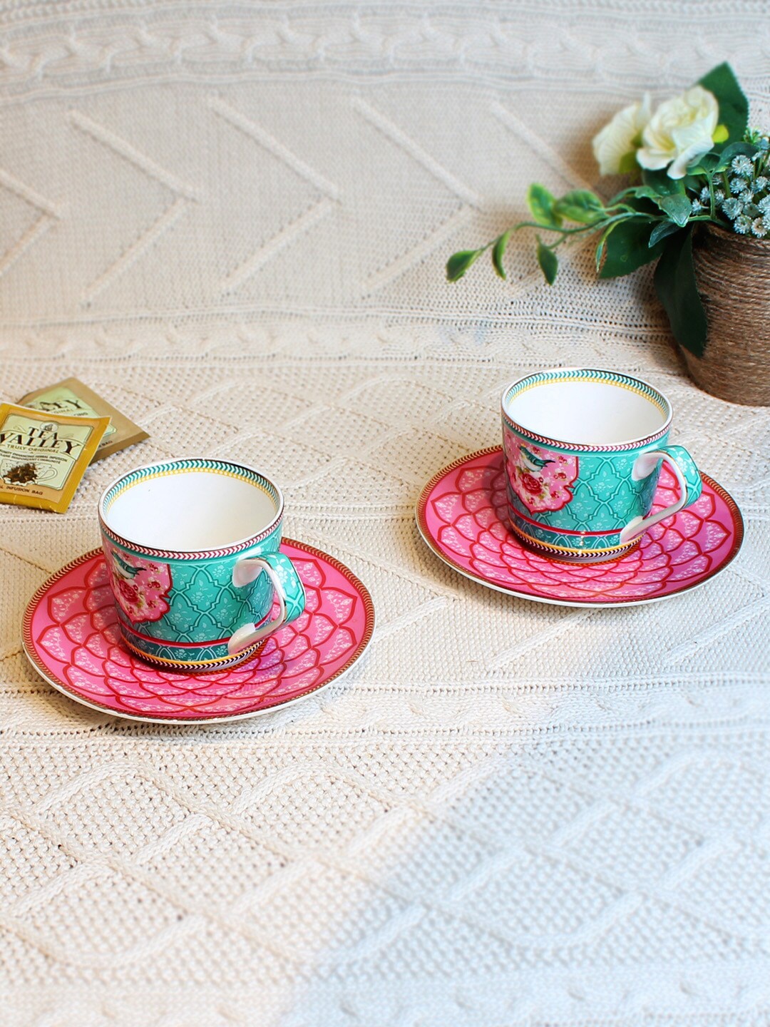 

Izzhaar Pink & Green 4 Pieces Printed Ceramic Glossy Cups & Saucers 180 ml Each