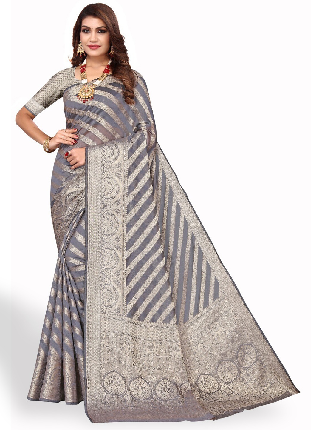 

DIVASTRI Ethnic Woven Design Zari Saree, Grey