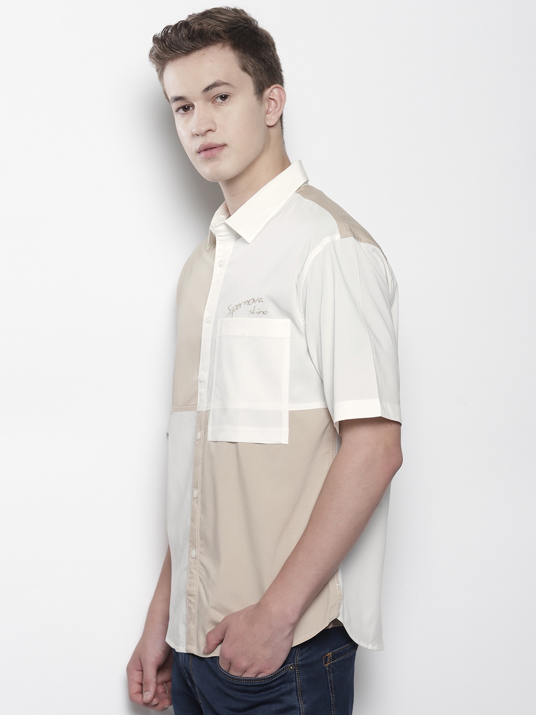 

SEMIR Men Colourblocked Casual Shirt, White