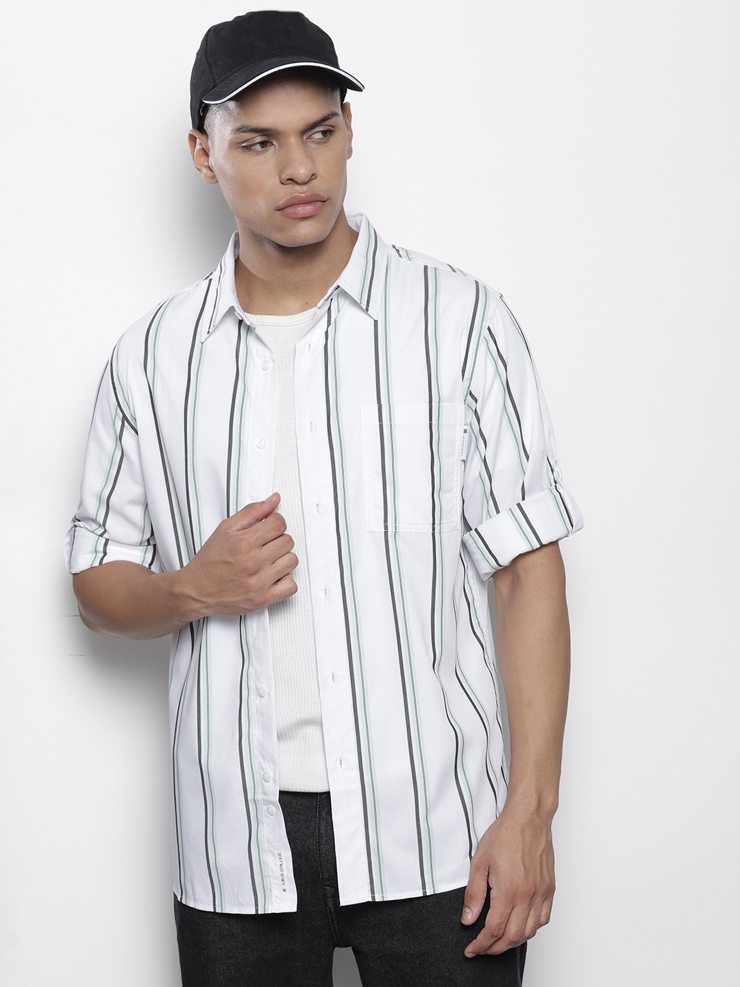 

SEMIR Men Striped Casual Shirt, White
