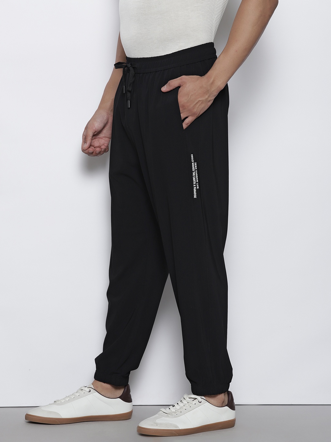 

SEMIR Men Regular Fit Joggers, Black