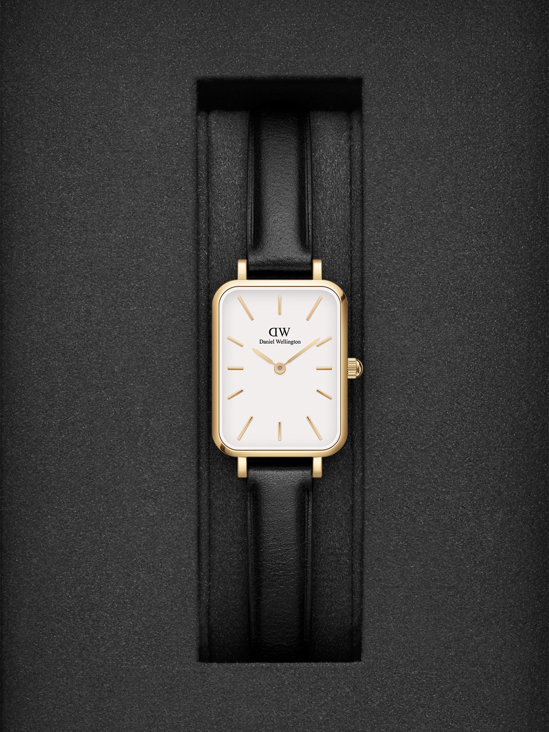

Daniel Wellington Women Quadro Pressed Dial White 26 mm Analogue Watch DW00100559