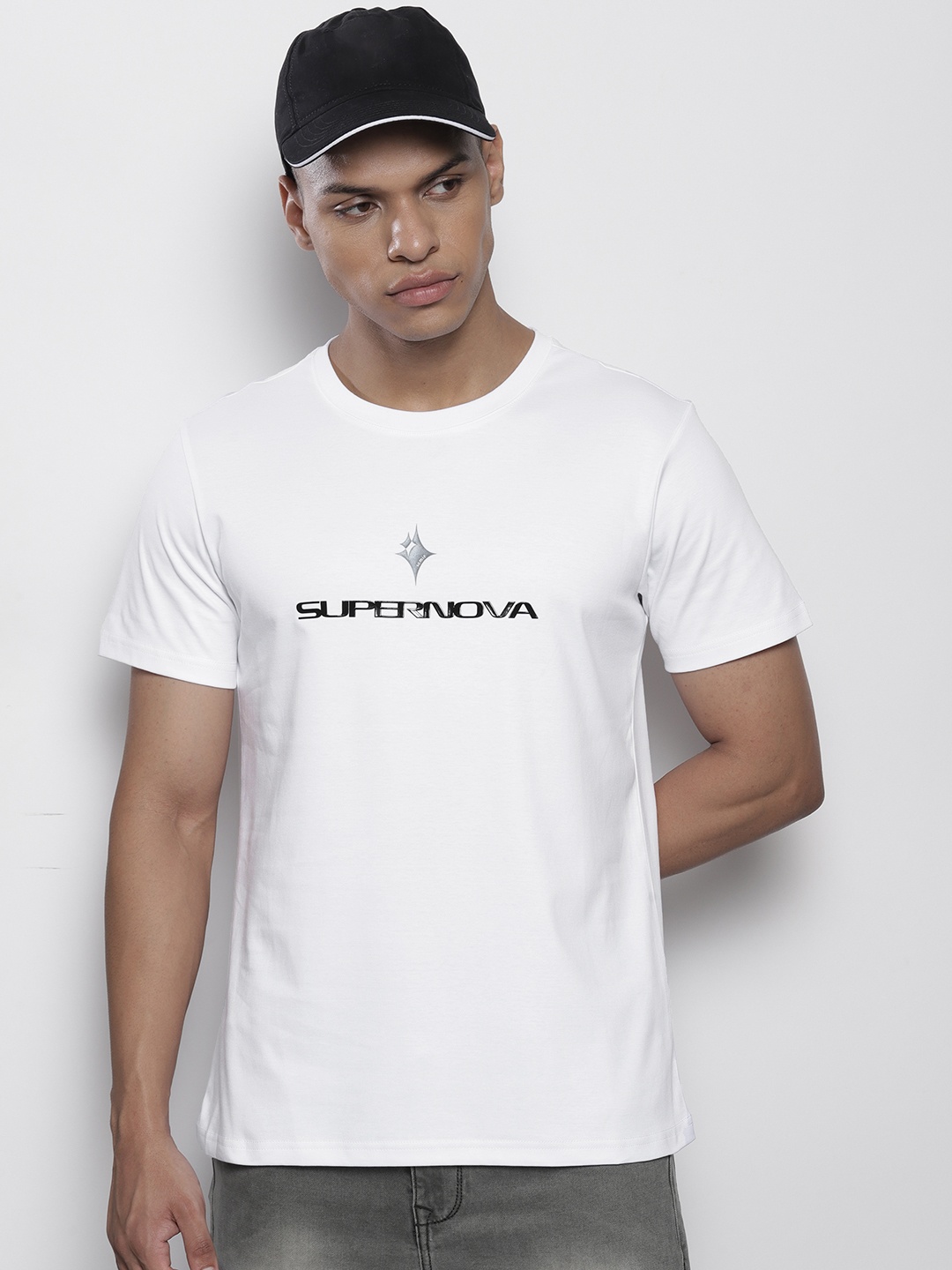 

SEMIR Pure Cotton Typography Printed Slim Fit T-shirt, White
