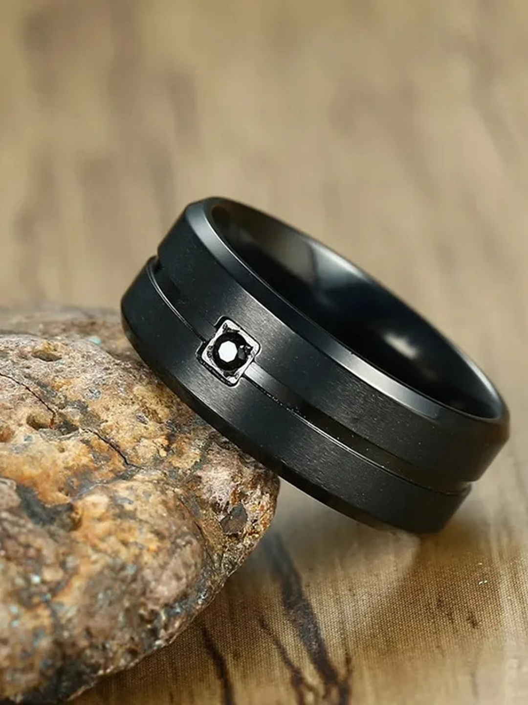 

KARISHMA KREATIONS Stainless Steel Matte Finish Finger Ring, Black