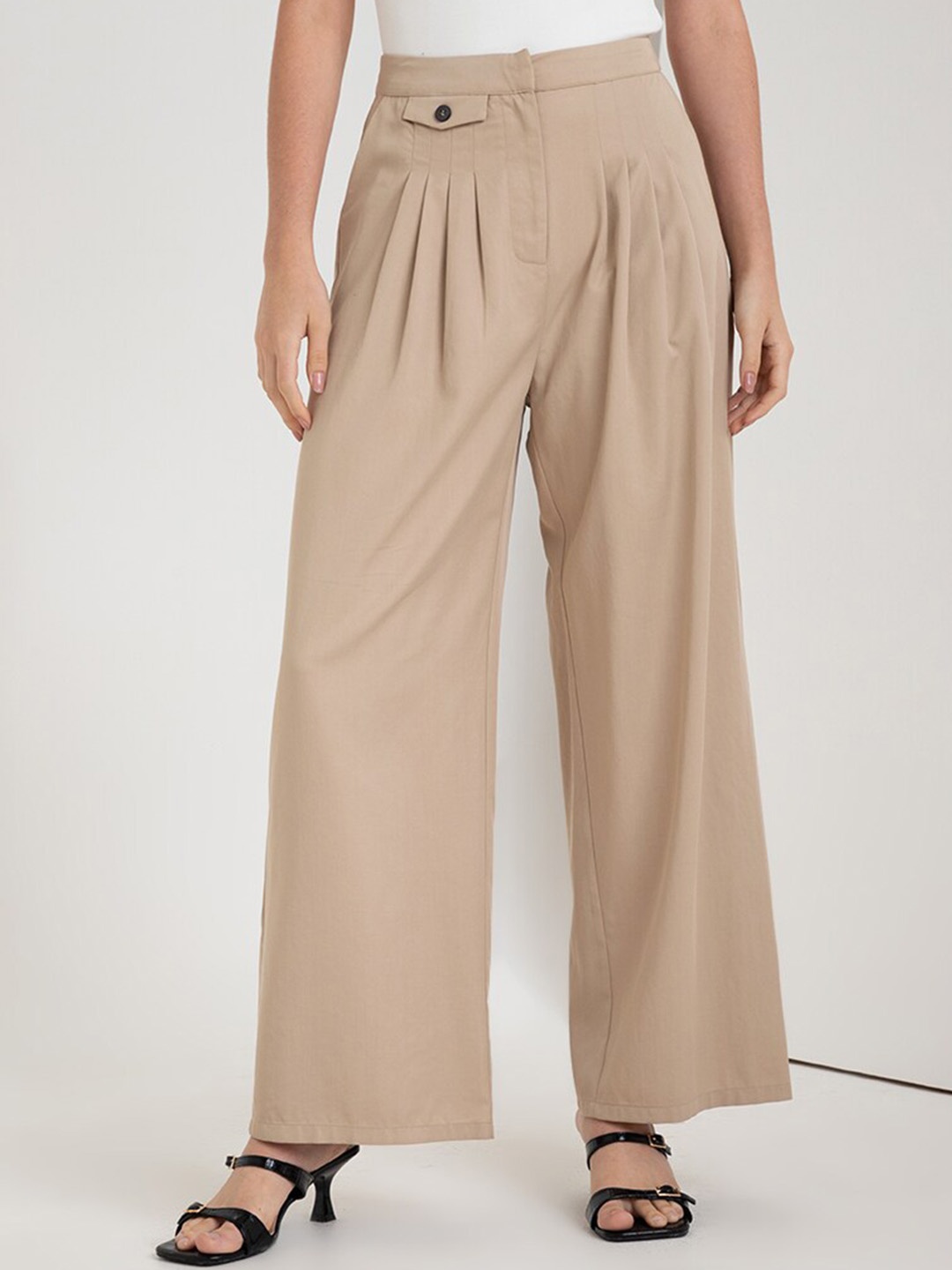 

Zalora Studios Women Pleated Parallel Trousers, Beige