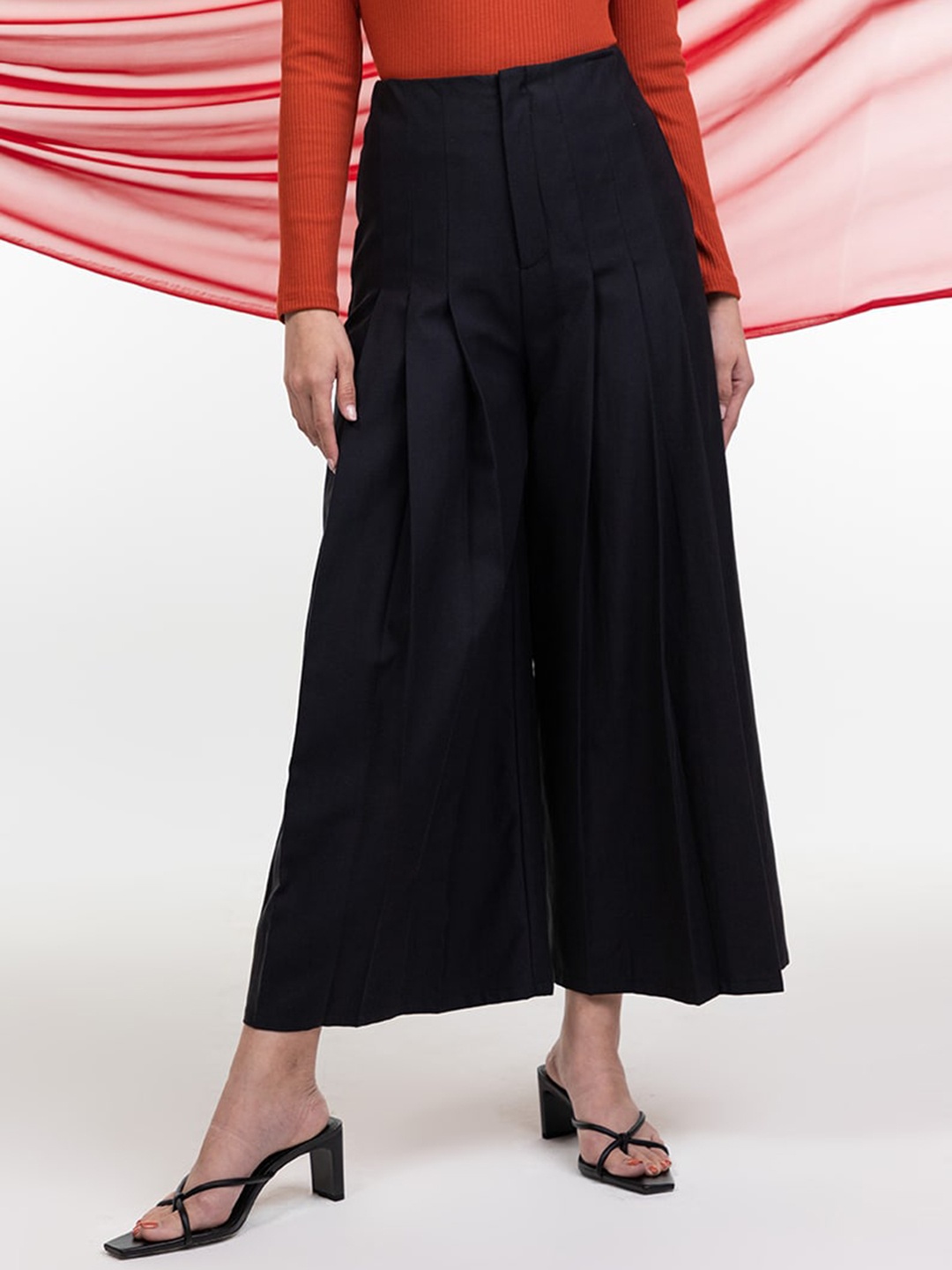 

Zalora Studios Women Pleated Culottes Trousers, Black