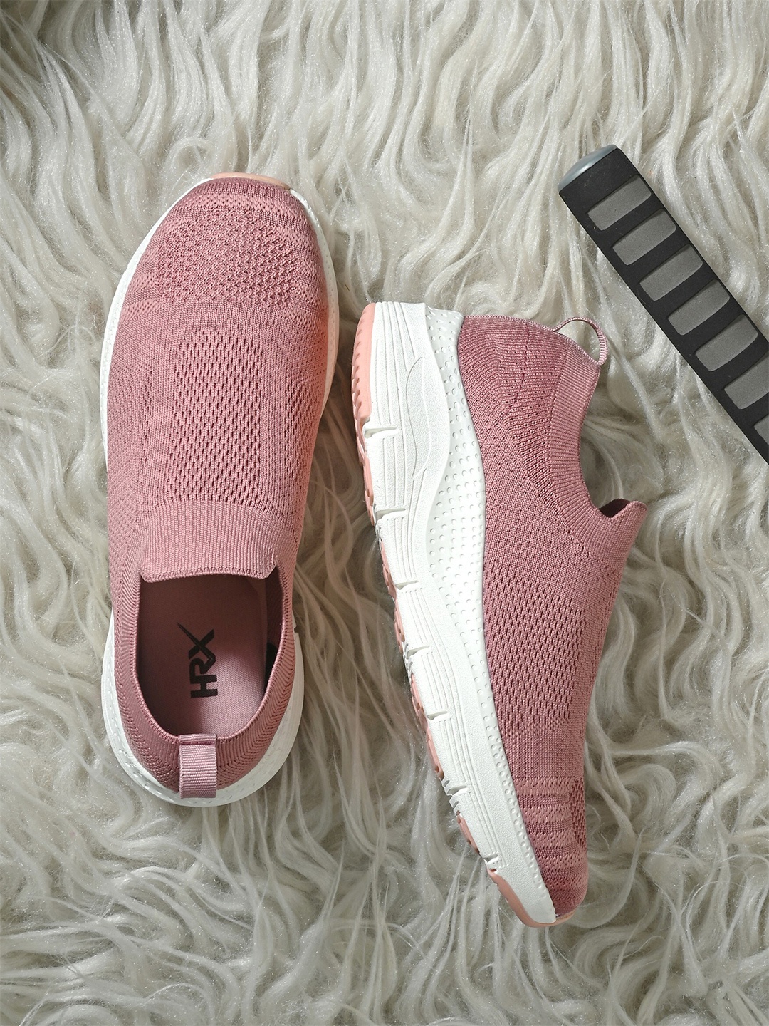 

HRX by Hrithik Roshan Women Pink Memory Foam Non-Marking Walking Shoes