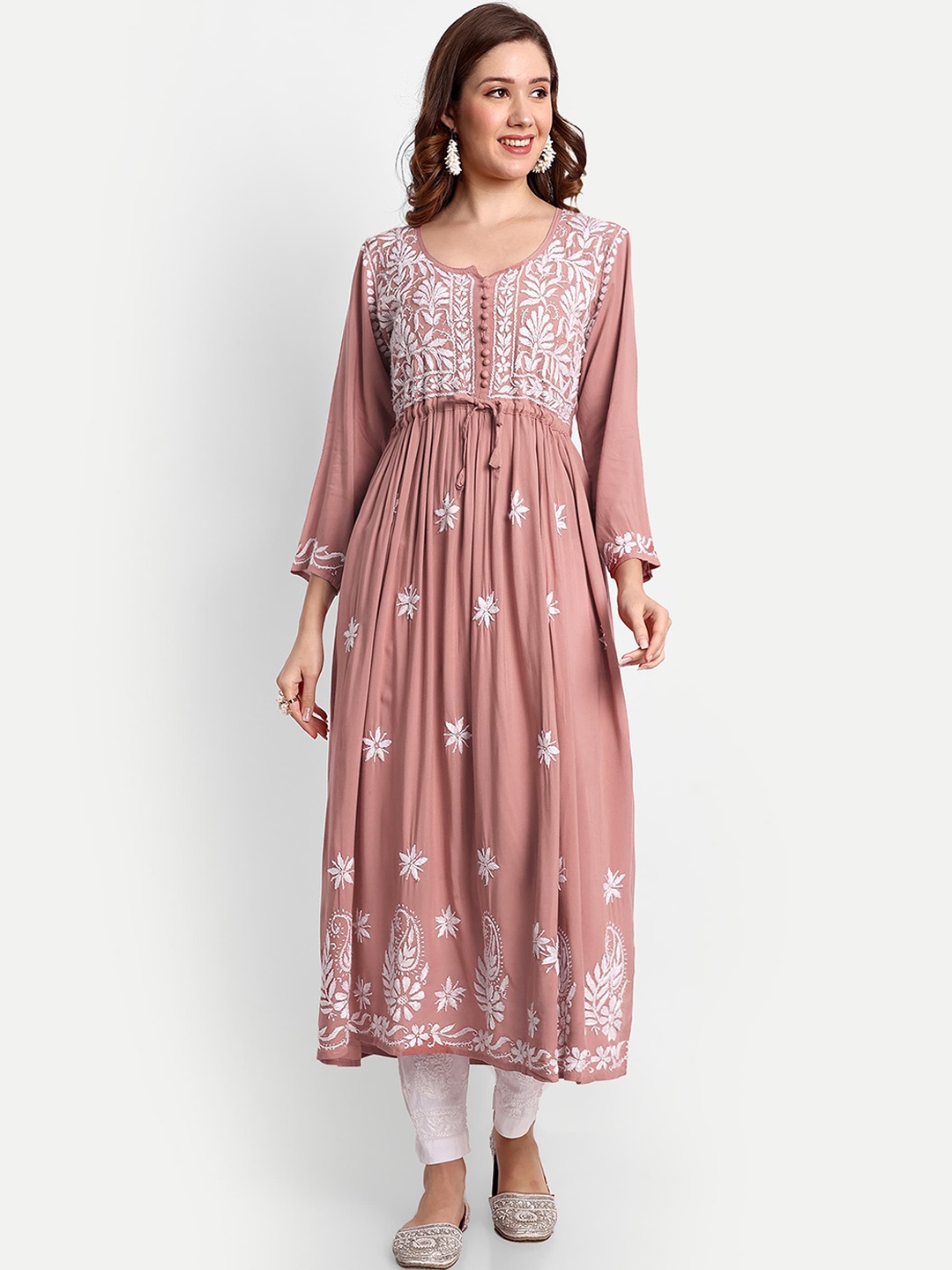 

Indiankala4u Floral Motifs Embroidered Chikankari A-Line Kurta, Pink