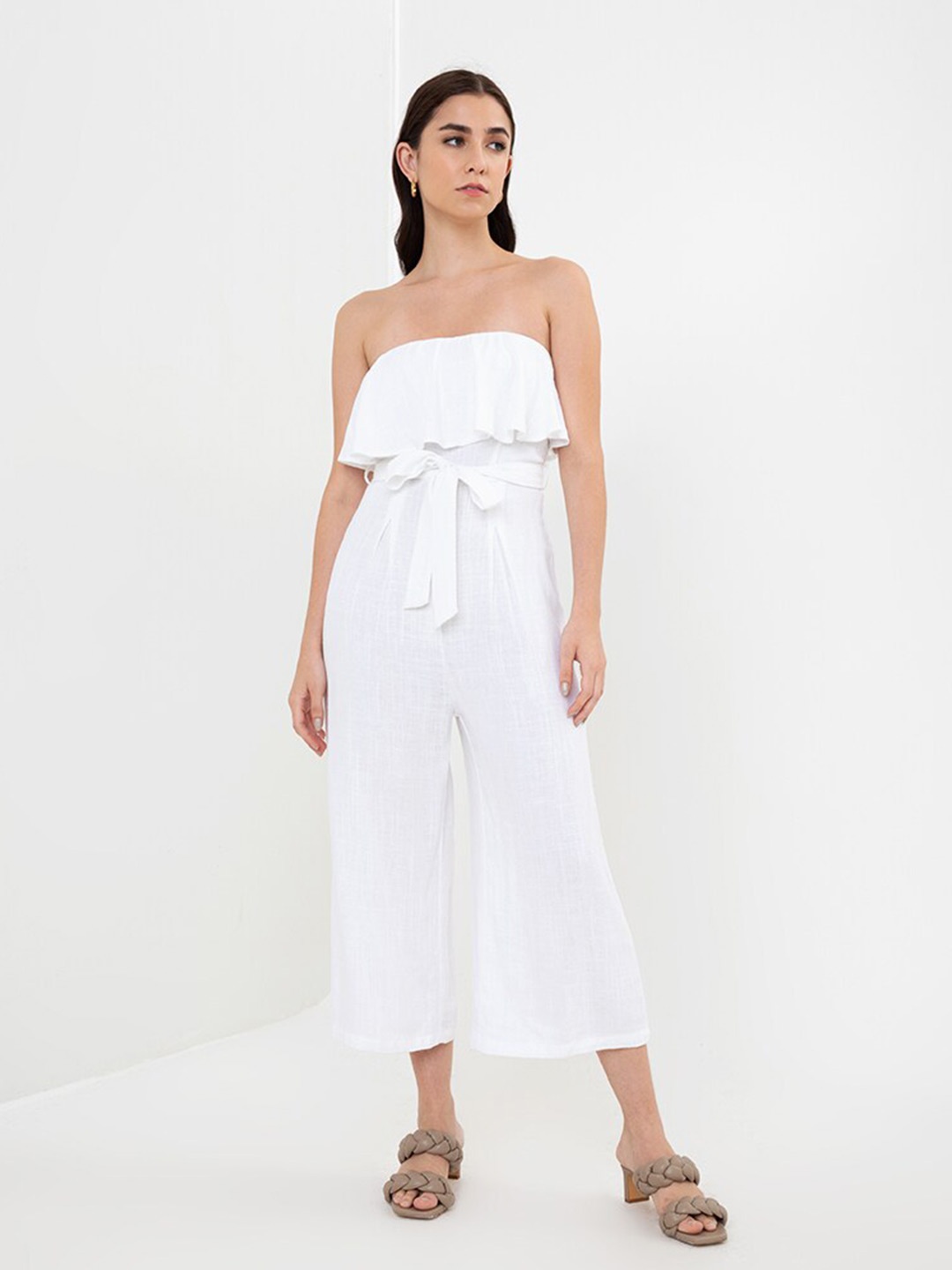 

Zalora Studios Strapless Cotton Linen Basic Jumpsuit, White
