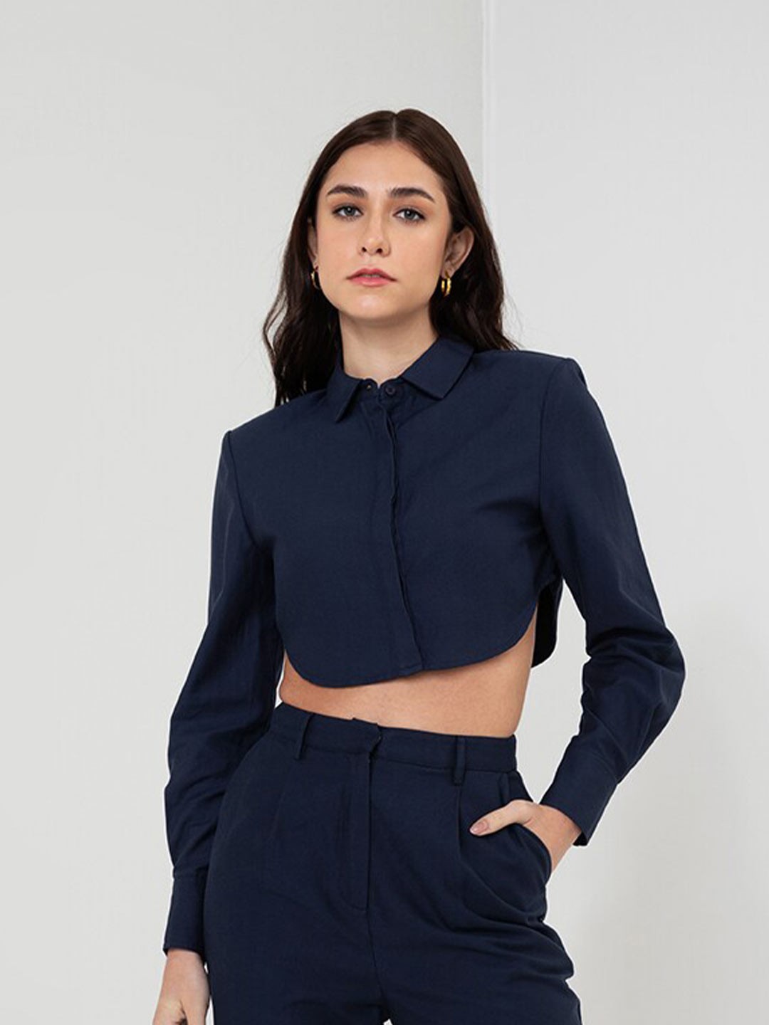 

Zalora Studios Spread Collar Crop Casual Shirt, Navy blue