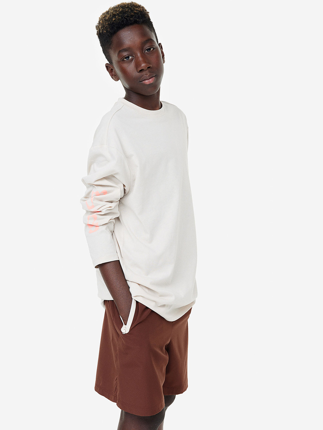

H&M Boys DryMove Sports Shorts, Brown
