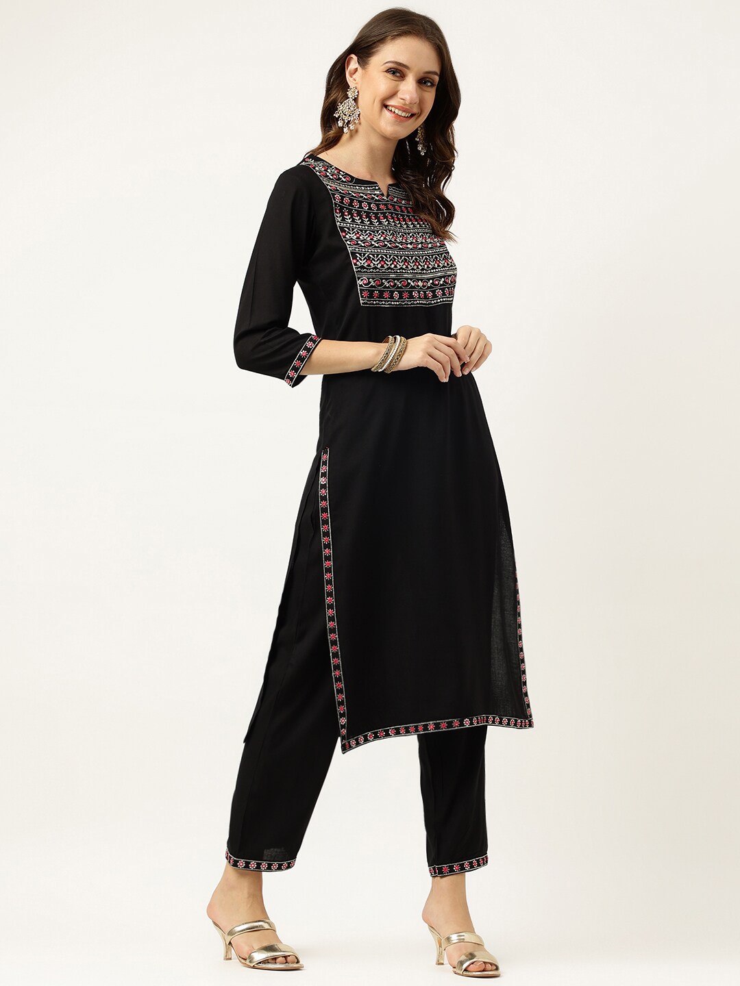 

Ashlee Ethnic Motifs Embroidered Mirror Work Kurta with Trousers, Black