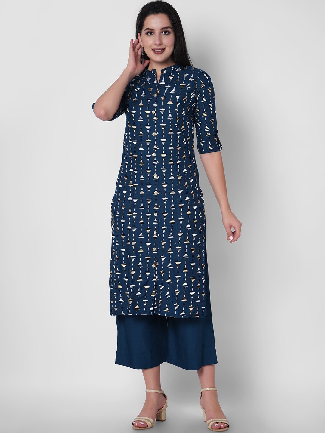 

KALINI Ethnic Motifs Printed Regular Straight Kurta with Palazzos, Navy blue