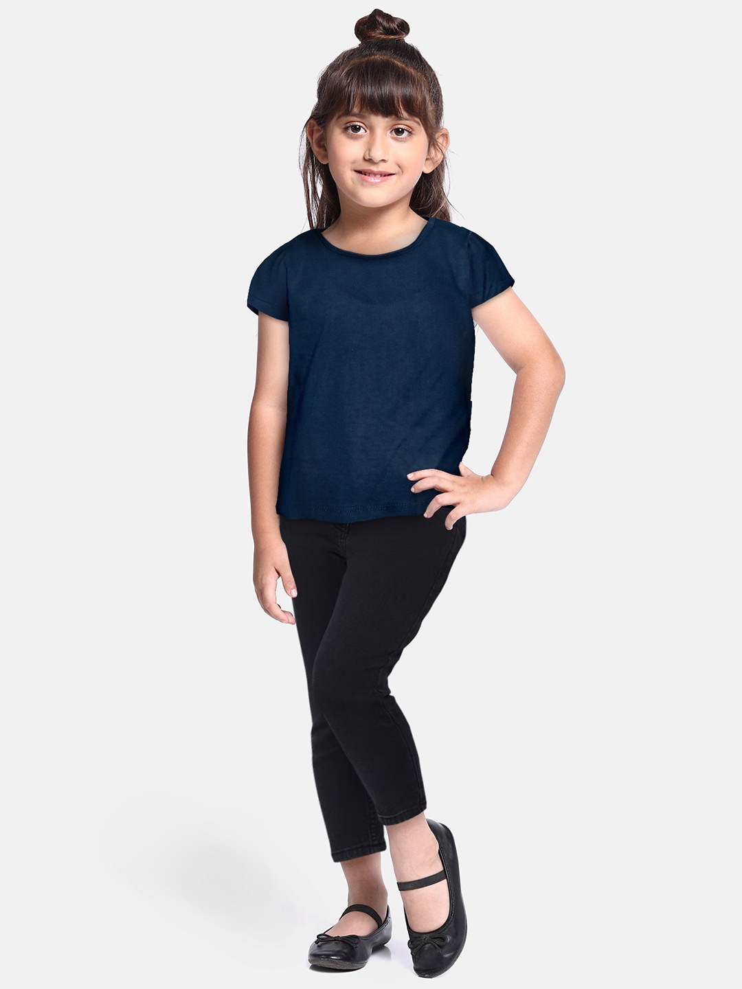 

Eteenz Girls Premium Cotton Solid Round Neck T-shirt, Navy blue