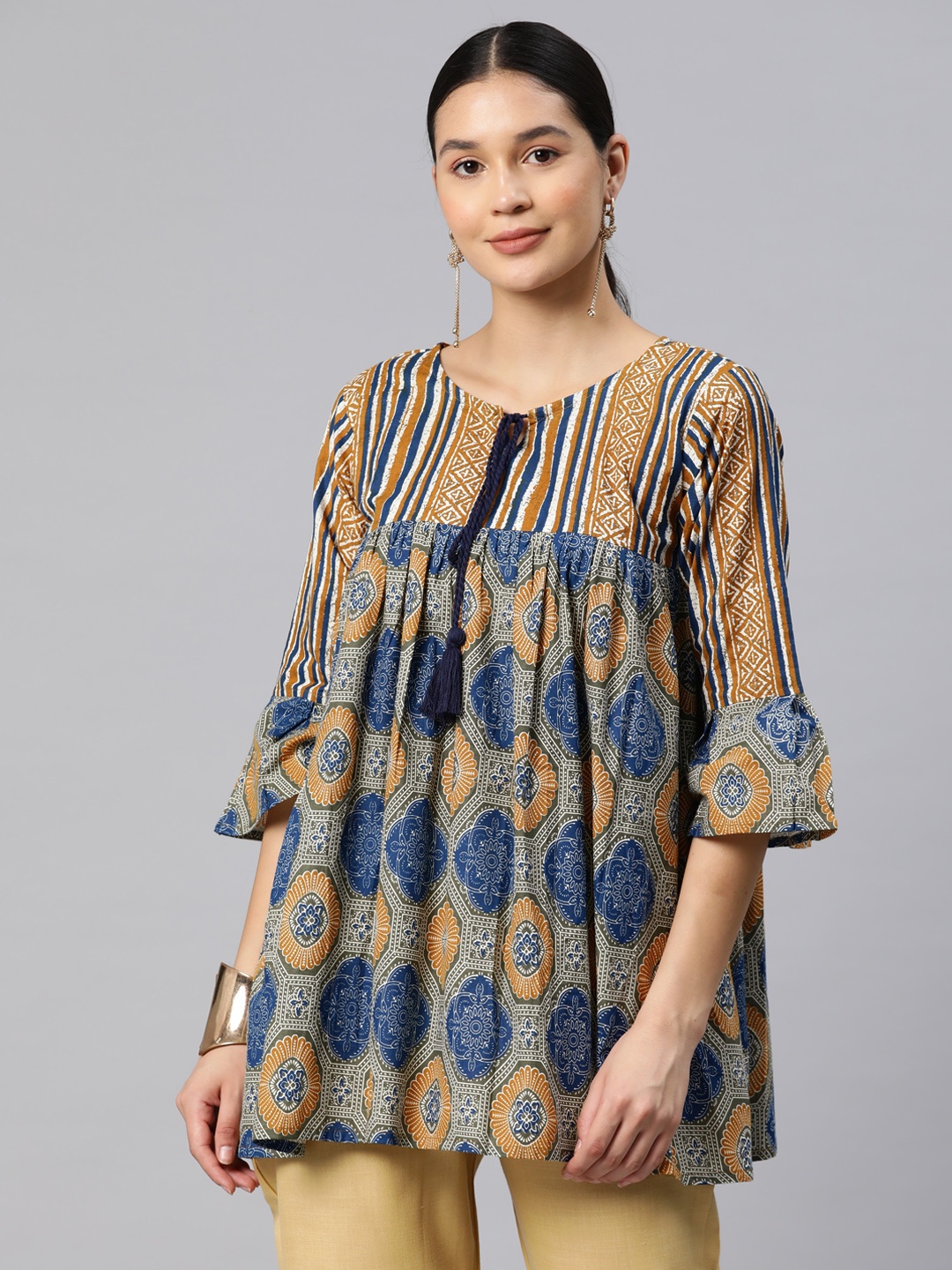 

RAJGRANTH Printed Tie-up Neck Tunic, Navy blue