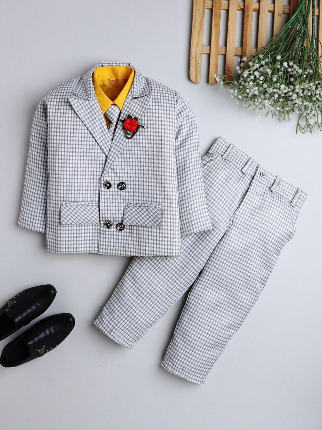 

BAESD Boys Self Design Double-Breasted Four-Piece Suit, Yellow
