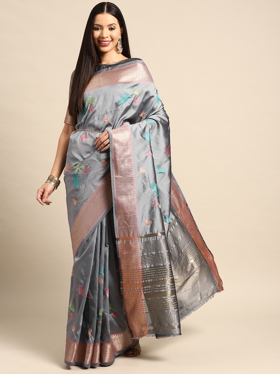 

RAJGRANTH Ethnic Motifs Embroidered Silk Cotton Saree, Grey