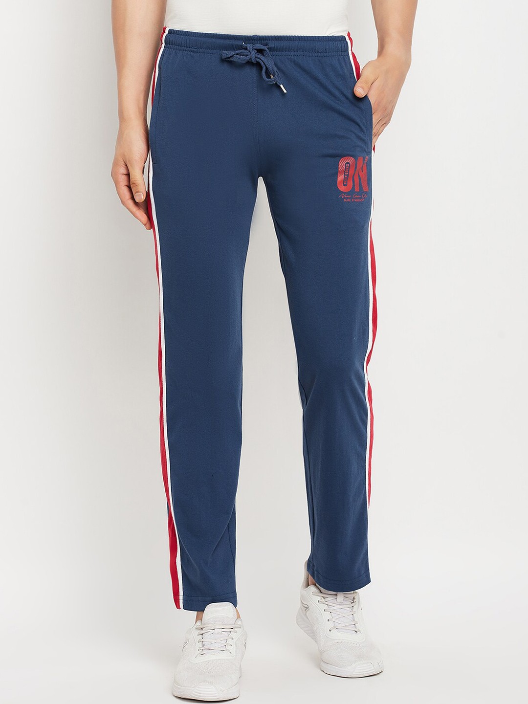 

Duke Stardust Men Stripe Cotton Mid-Rise Track Pant, Blue