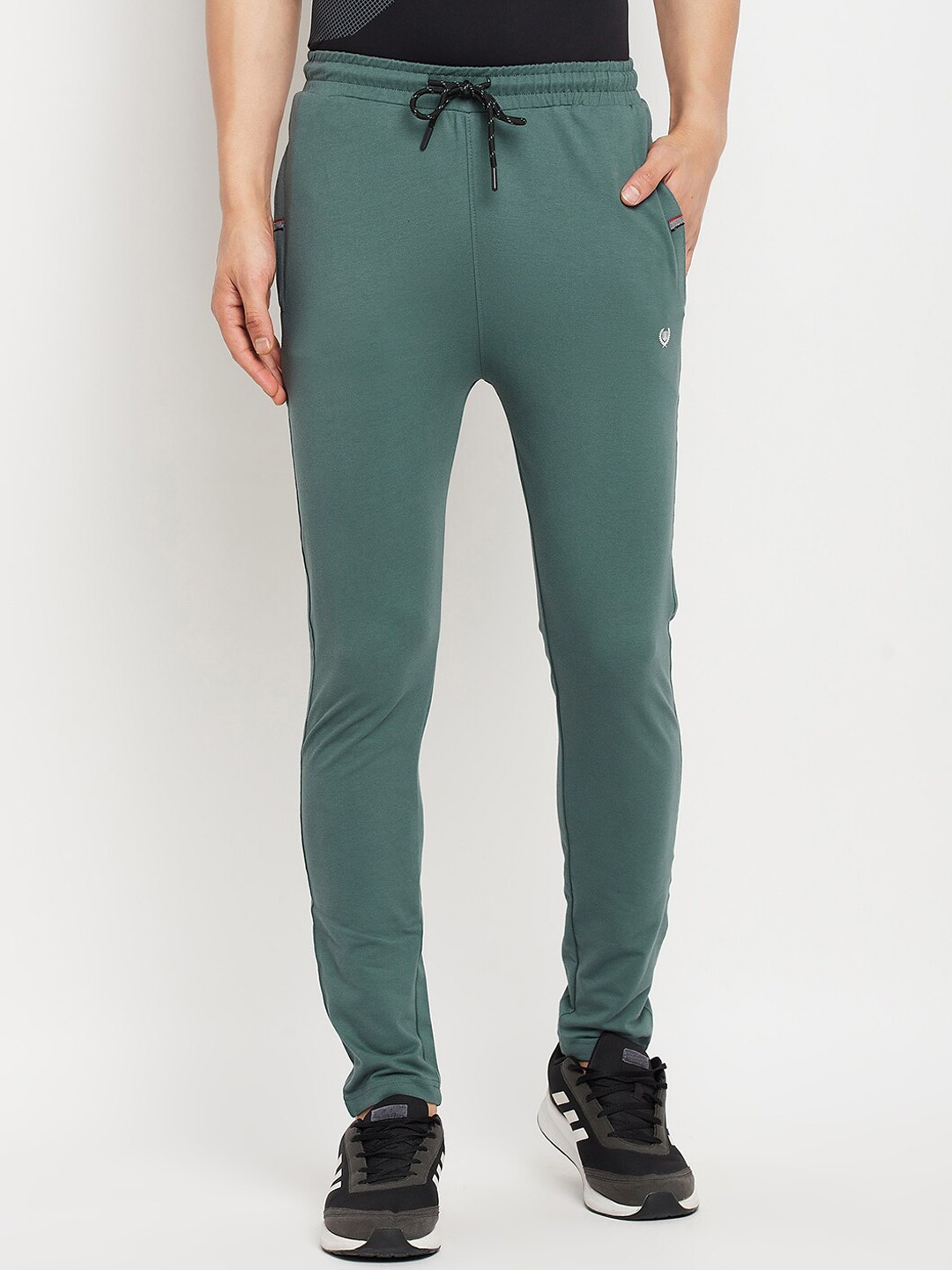 

Duke Stardust Men Cotton Relaxed Fit Mid-Rise Sports Track Pant, Green