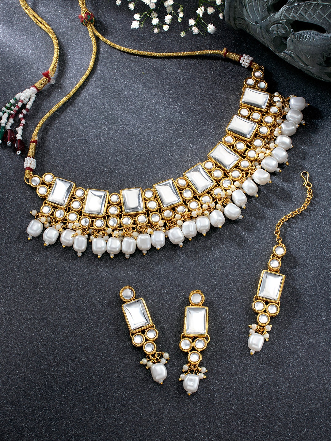 

Peora Gold-Plated Kundan-Studded Jewellery Set, White