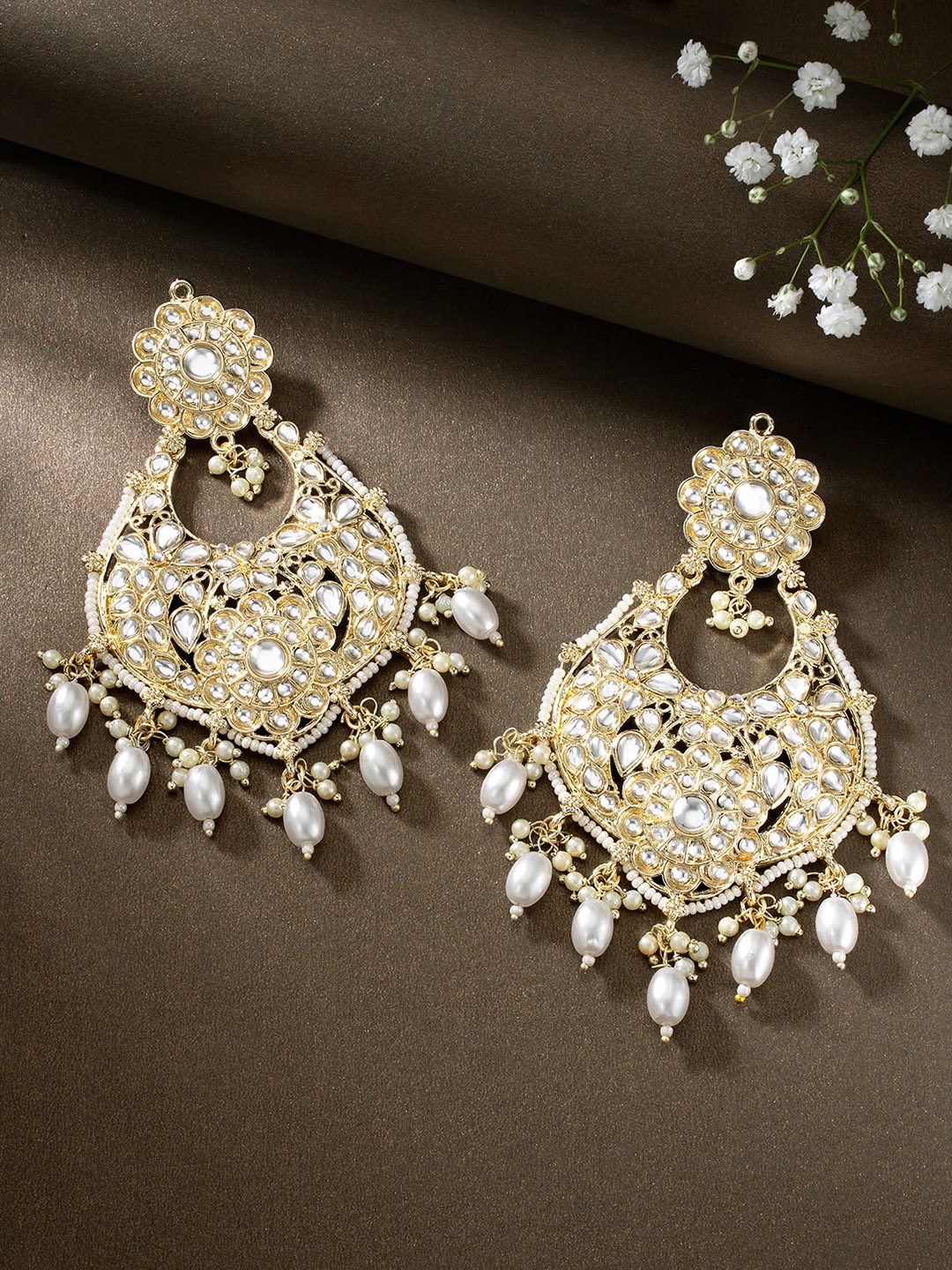 

Peora Gold-Plated Kundan Contemporary Chandbalis, White
