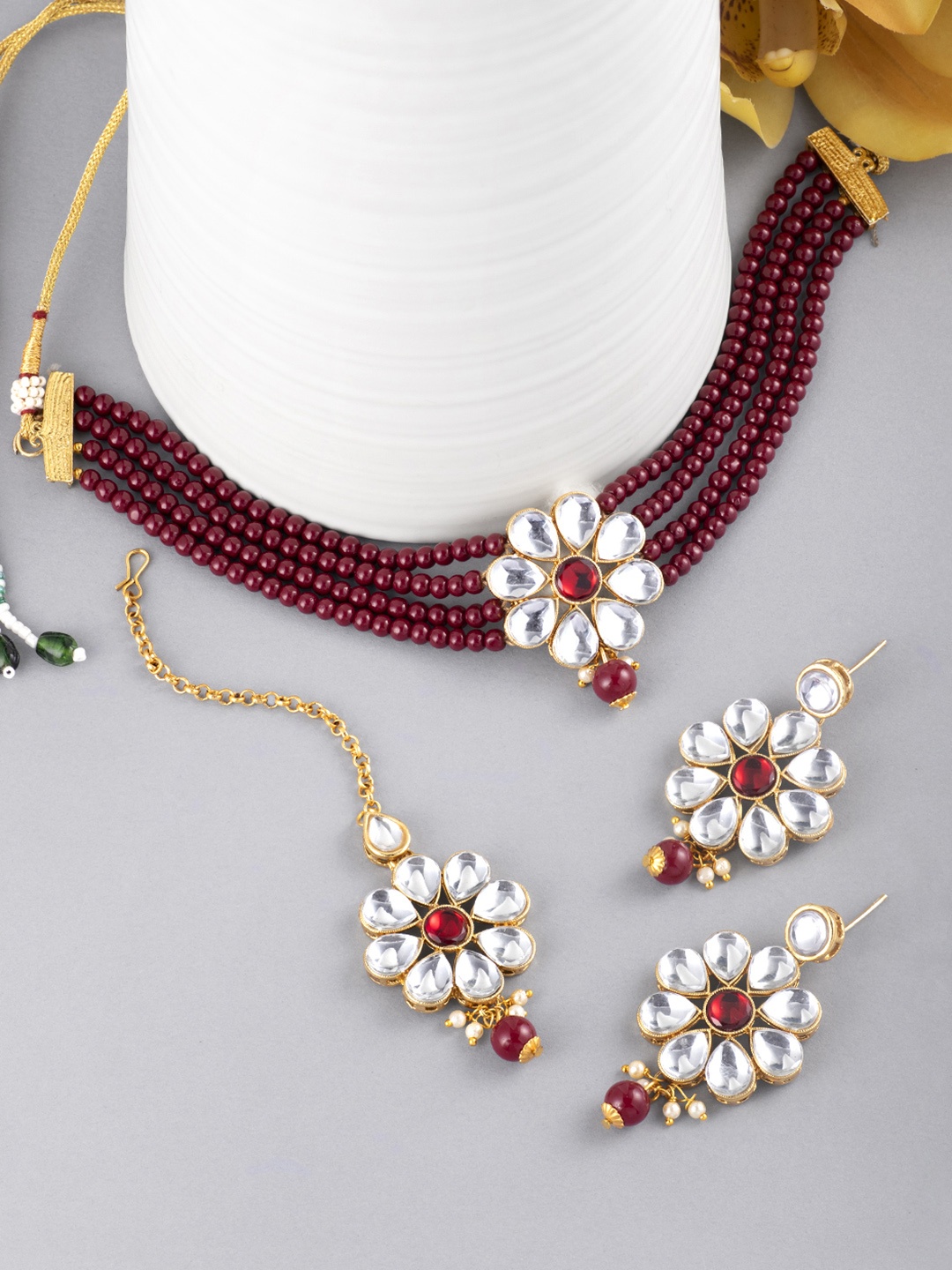 

Peora Gold-Plated Kundan-Studded Jewellery Set, Maroon