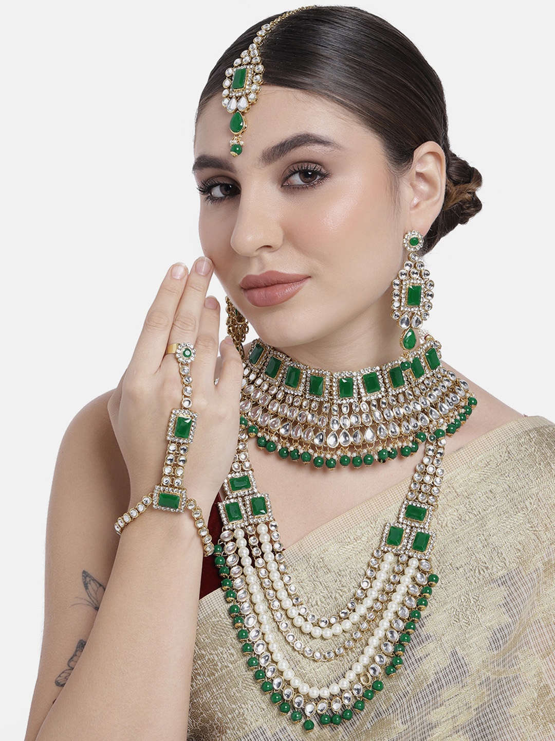 

Peora Gold-Plated Kundan-Studded Bridal Jewellery Set, Green