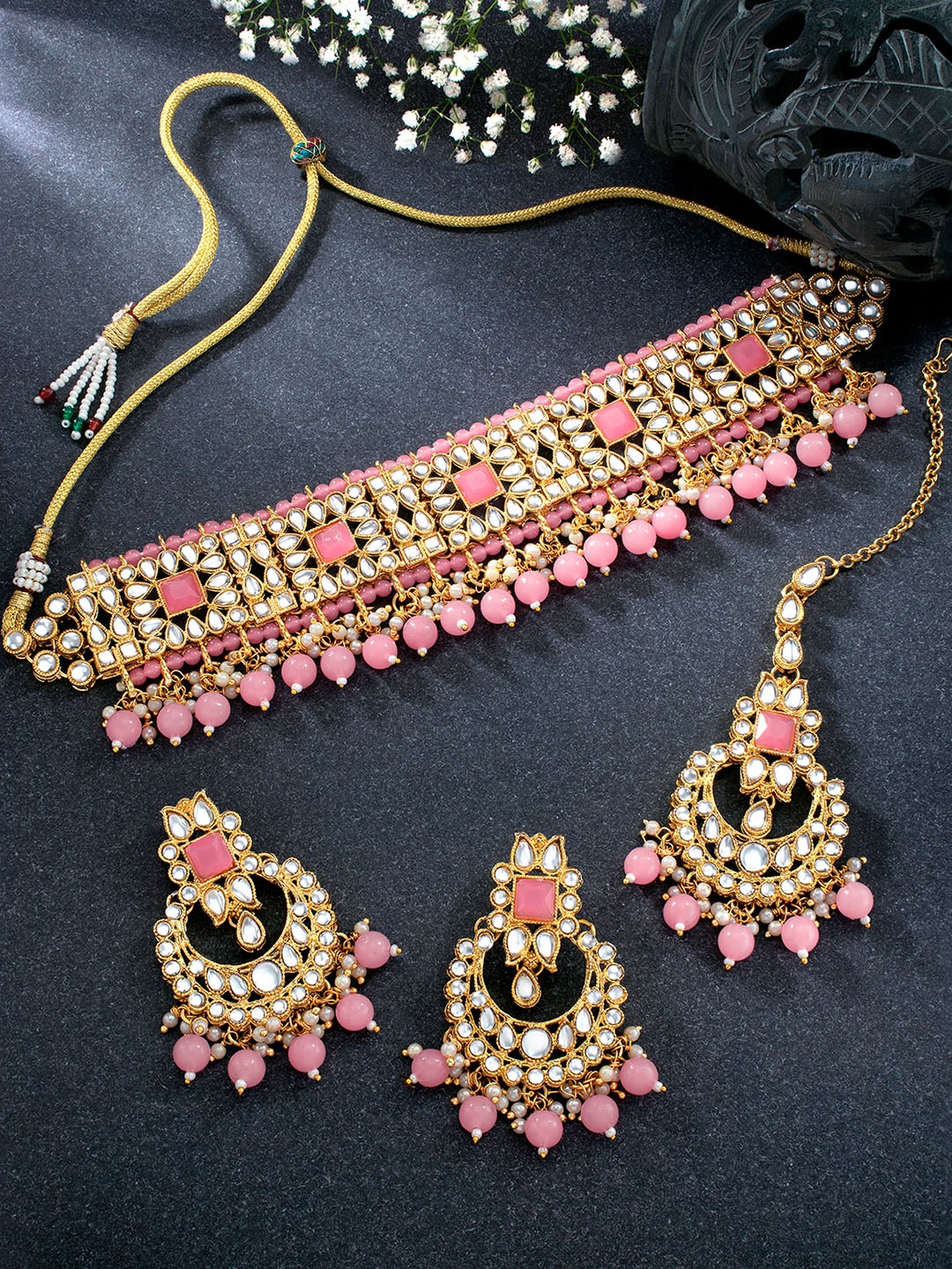 

Peora Gold-Plated Kundan-Studded Jewellery Set, Pink