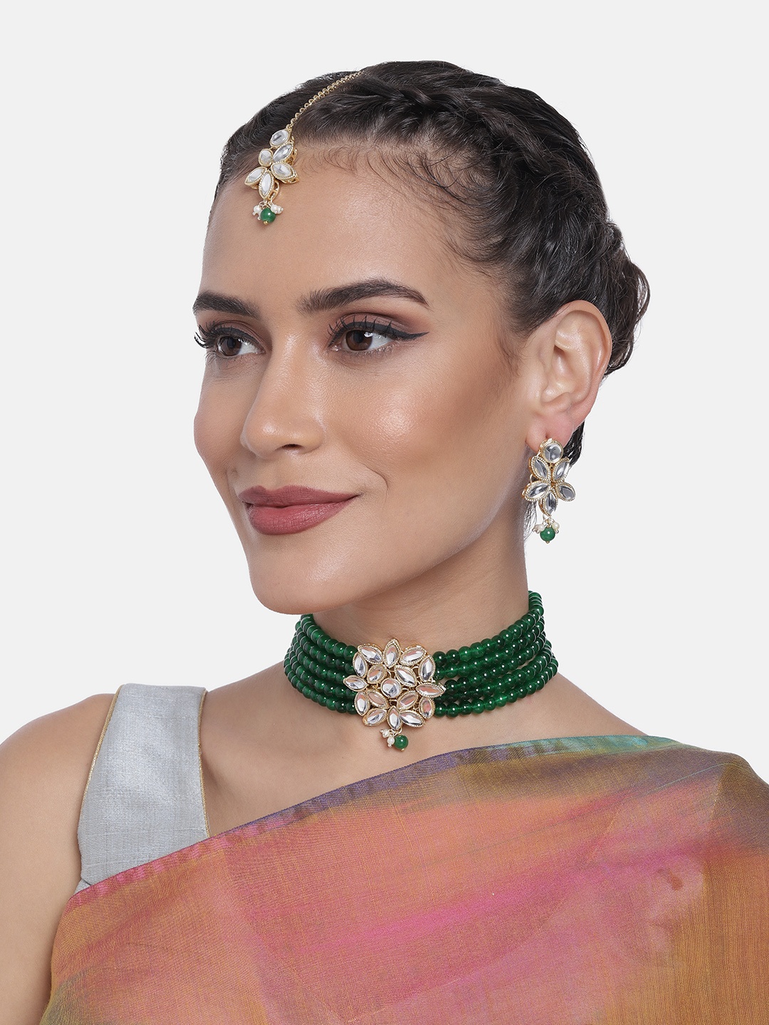 

Peora Gold-Plated Kundan-Studded Jewellery Set, Green
