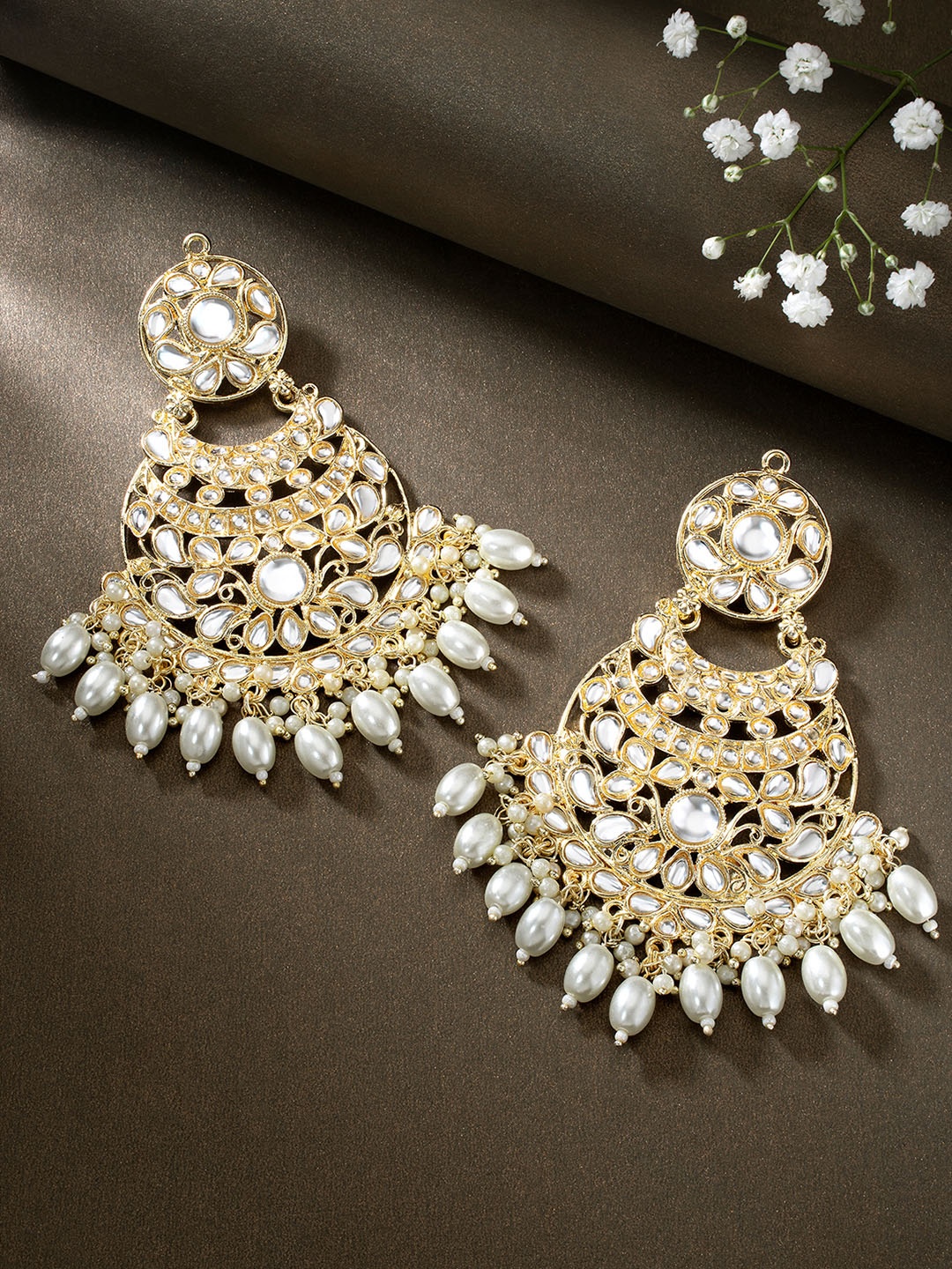 

Peora Gold-Plated Kundan Contemporary Chandbalis, White