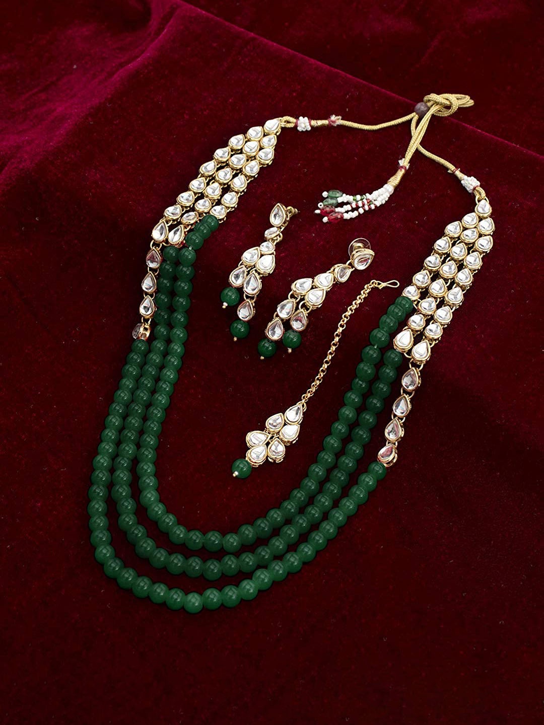 

Peora Gold-Plated Kundan-Studded Jewellery Set, Green