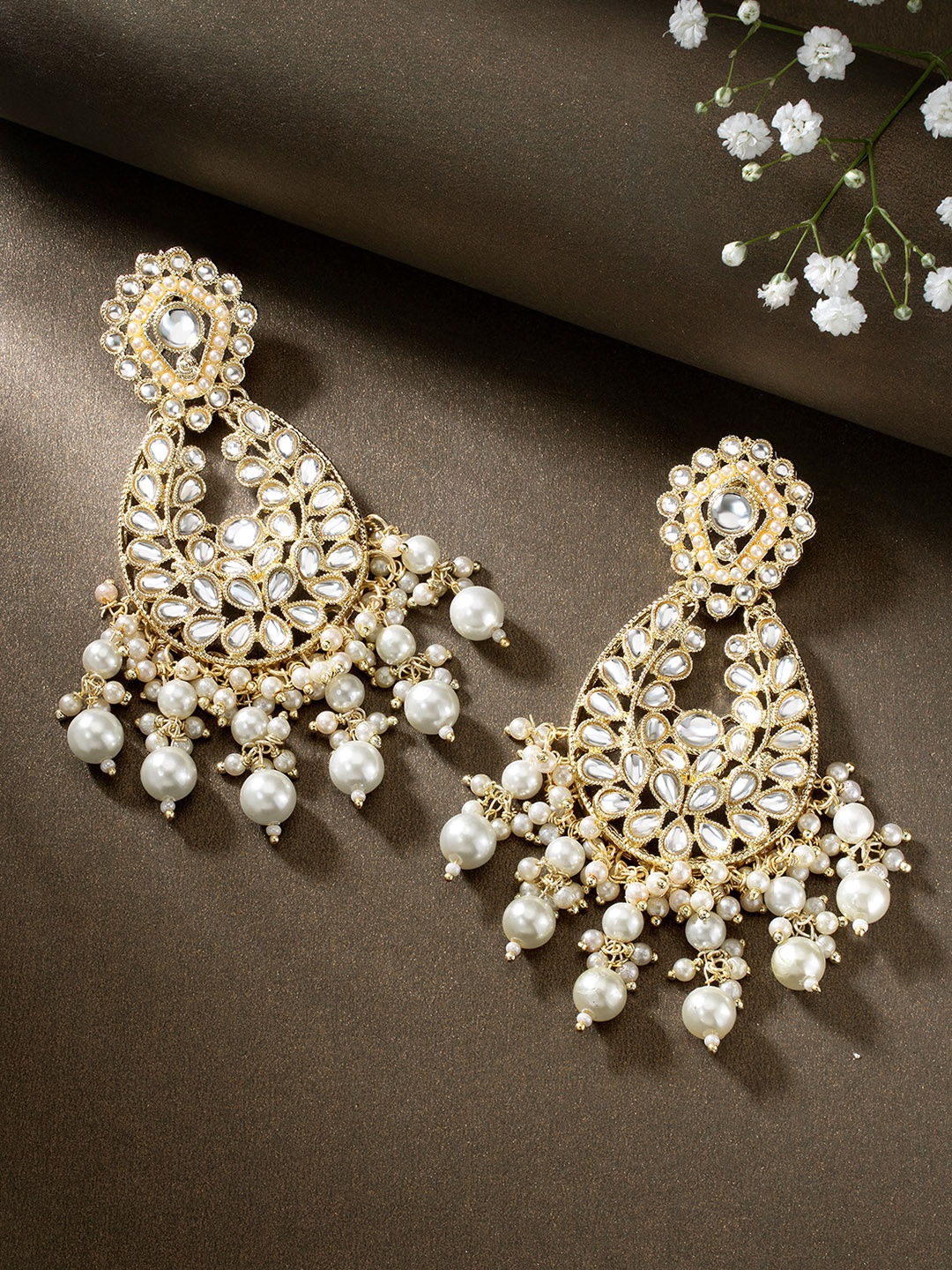 

Peora Gold-Plated Pearl & Kundan Studded Contemporary Chandbalis, White