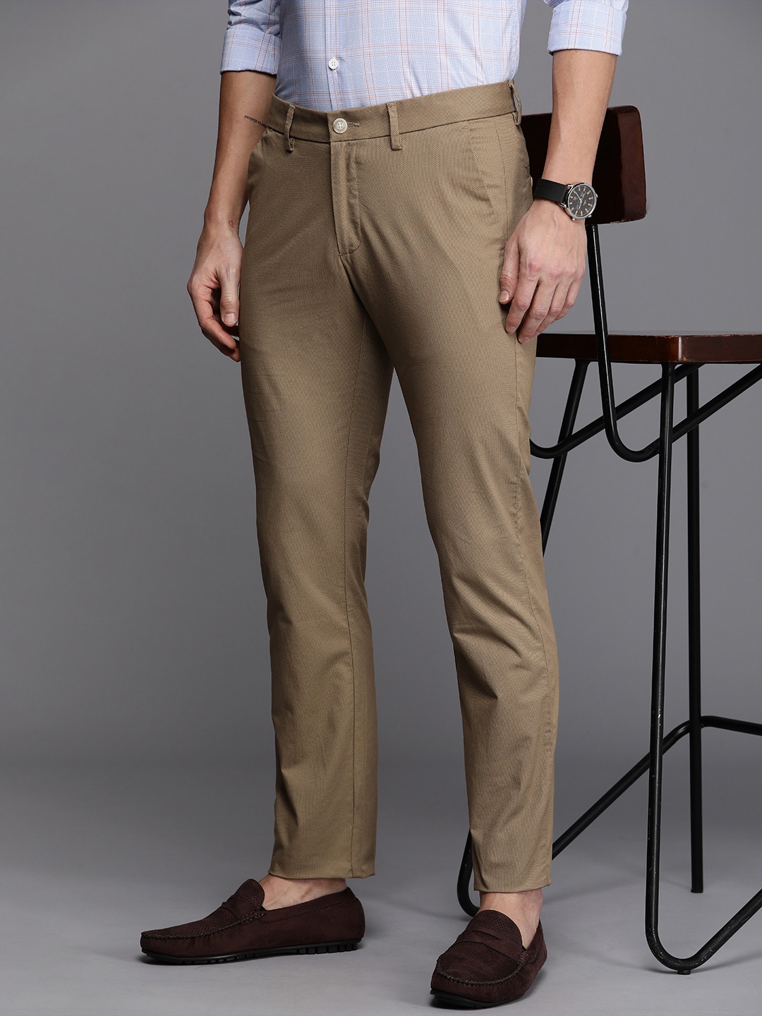 

Allen Solly Men Mid-Rise Slim Fit Chinos, Khaki