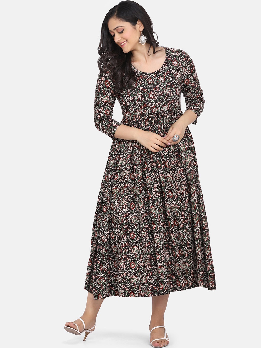 

Saanjh Black Floral Printed Pure Cotton Fit & Flare Midi Dress