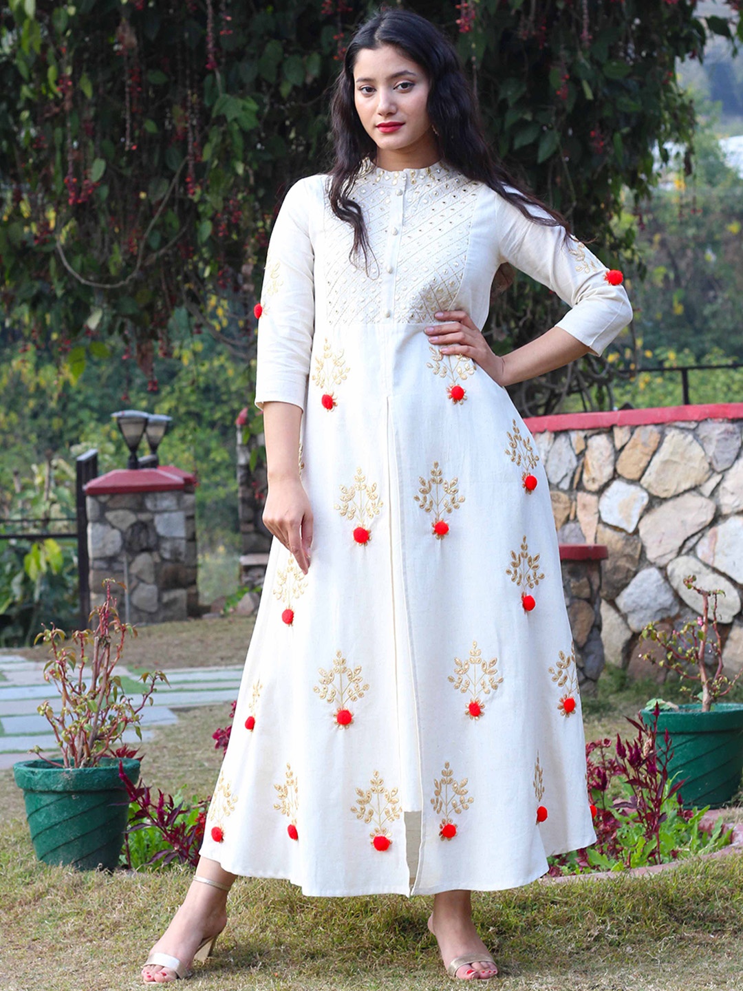 

KALINI Embelished Front Slit Anarkali Kurta, White