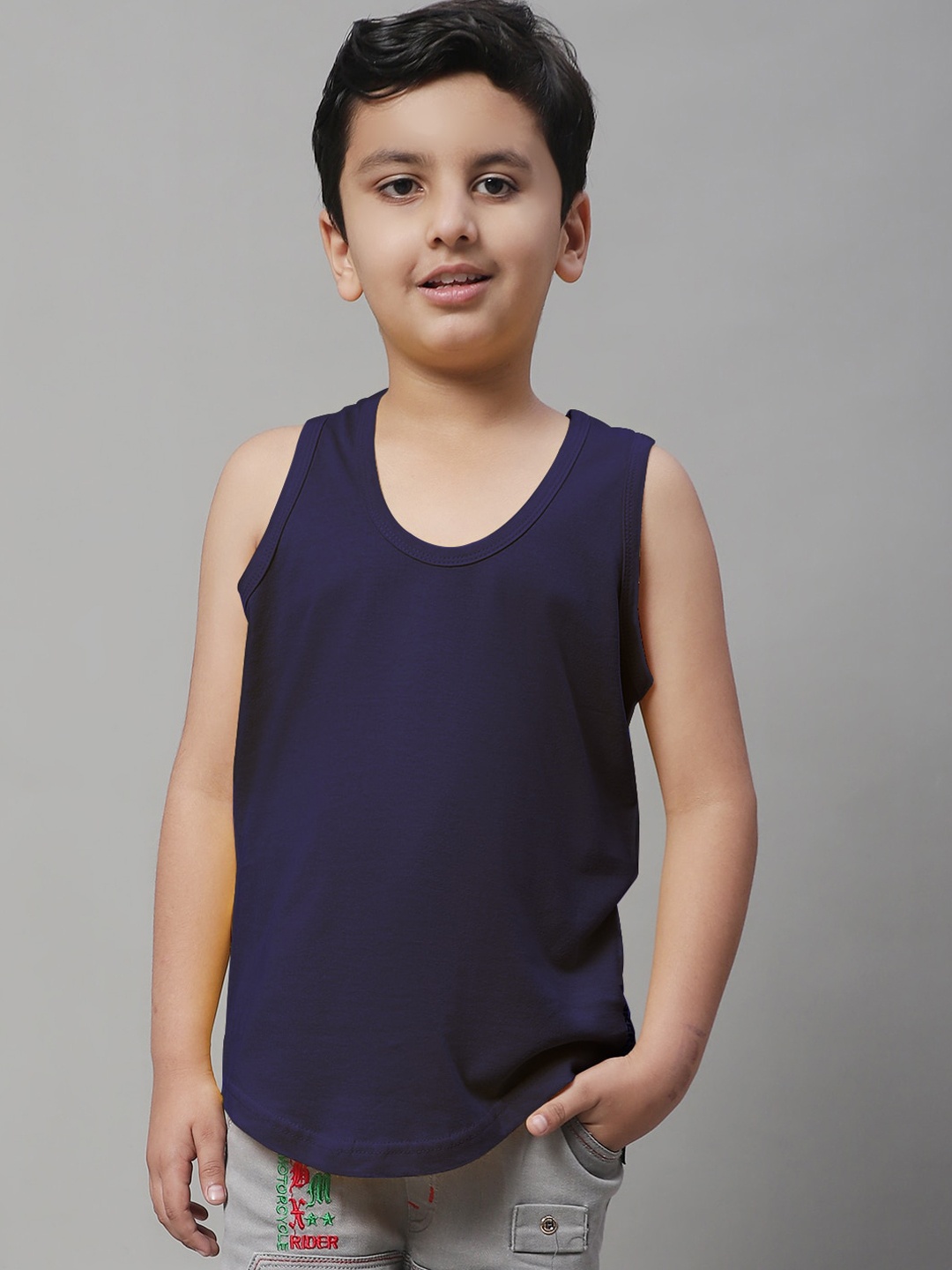 

Friskers Boys Bio Wash Skin Friendly Pure Cotton Sports Innerwear Vests, Navy blue