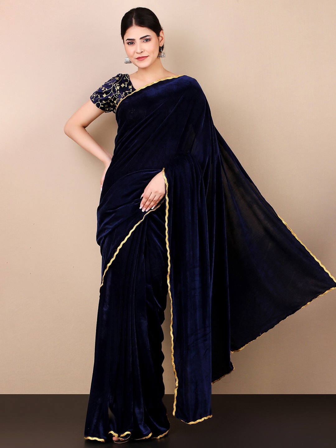 

KALINI Embellished Velvet Saree, Blue