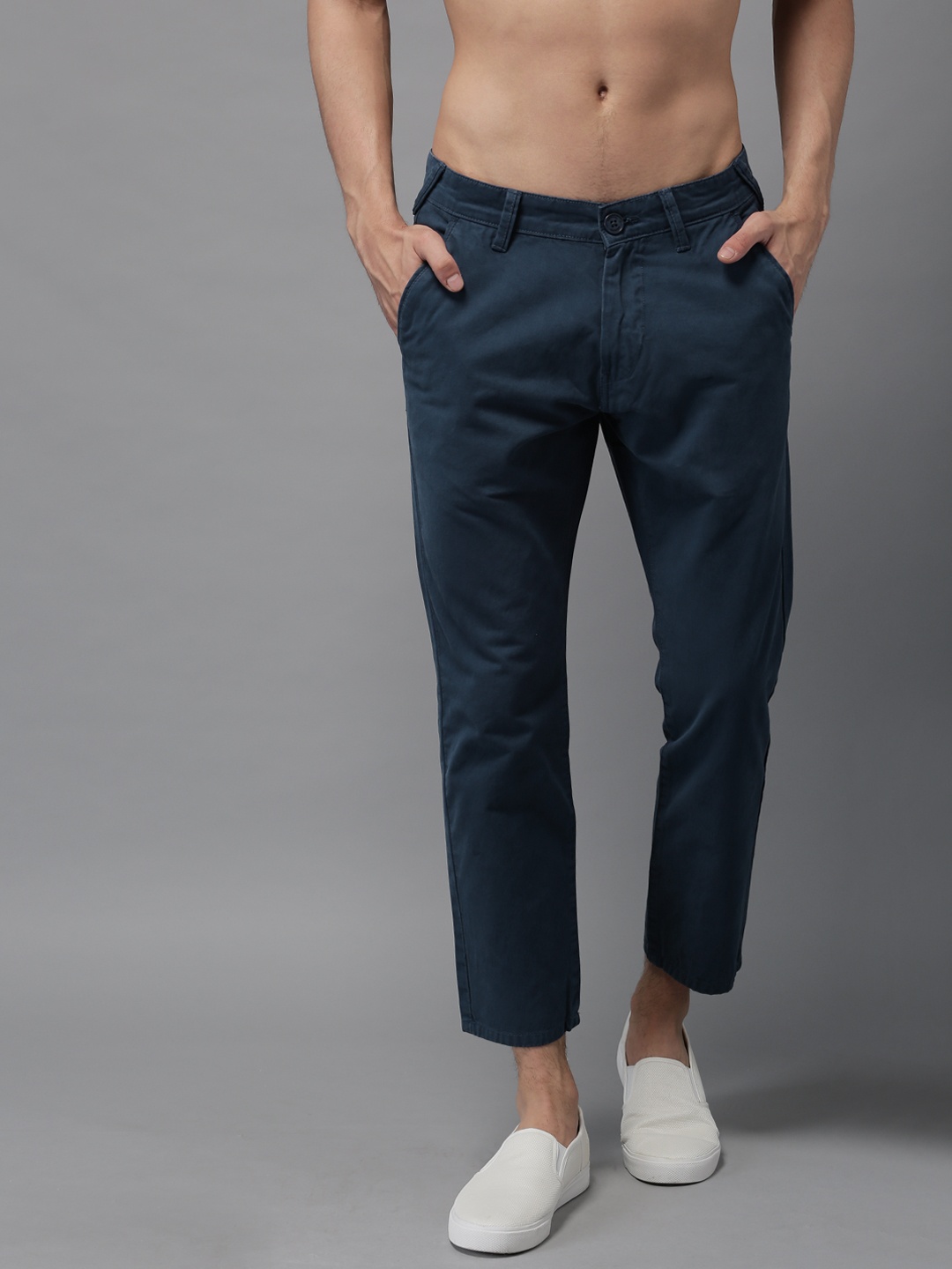 

Moda Rapido Men Blue Slim Fit Solid Cropped Chinos