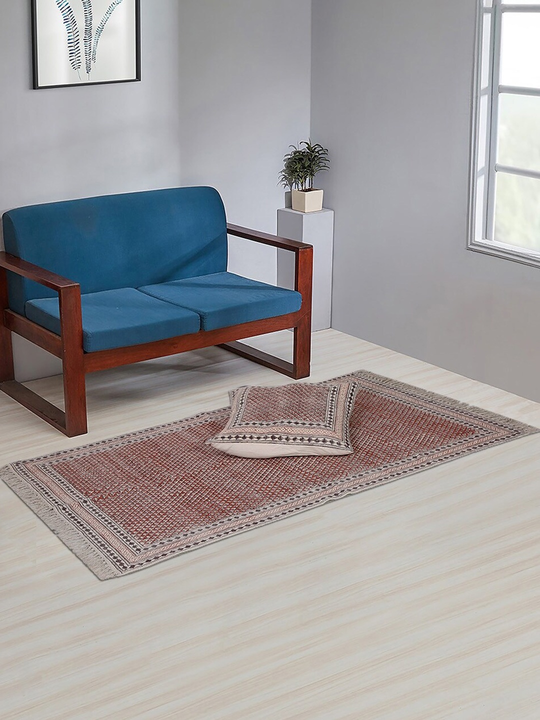 

Fabindia Red & Cream-Coloured Ethnic Motifs Cotton Square Cushion Cover